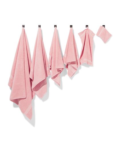 serviette 60x110cm qualit&eacute; &eacute;paisse rose p&acirc;le rose p&acirc;le serviette 60 x 110 - 5282853 - HEMA