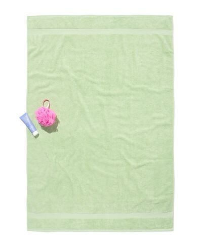 serviette 100x150cm qualit&eacute; sup&eacute;rieure vert citron vert lime serviette 100 x 150 - 5200281 - HEMA