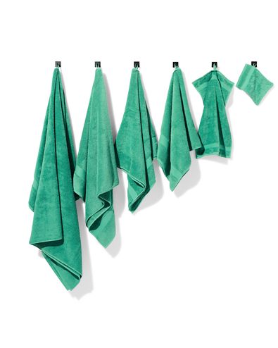 Handtuch 70 &times; 140 cm schwere Qualit&auml;t helles Mittelgr&uuml;n mittelgr&uuml;n Duschtuch, 70 x 140 - 5282872 - HEMA