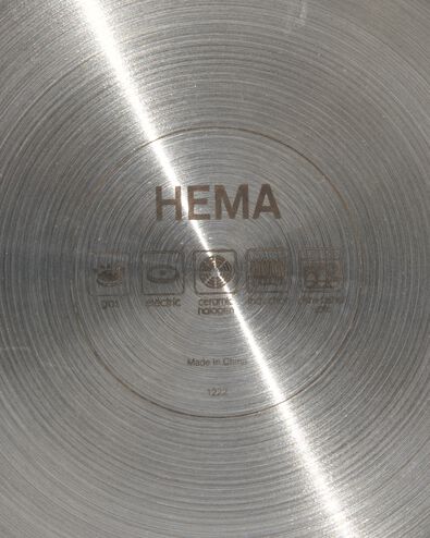 hapjespan met deksel &Oslash;28cm Malm&ouml; hapjespan 28 cm Malmo - 80190036 - HEMA