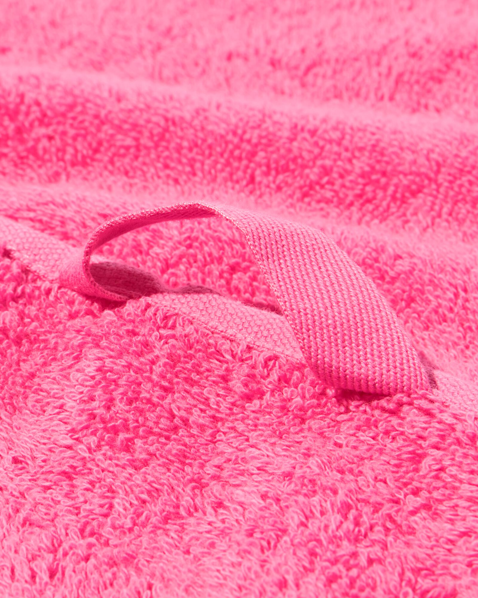 handdoek 50x100cm zware kwaliteit fuchsia fuchsia handdoek 50 x 100 - 5200284 - HEMA