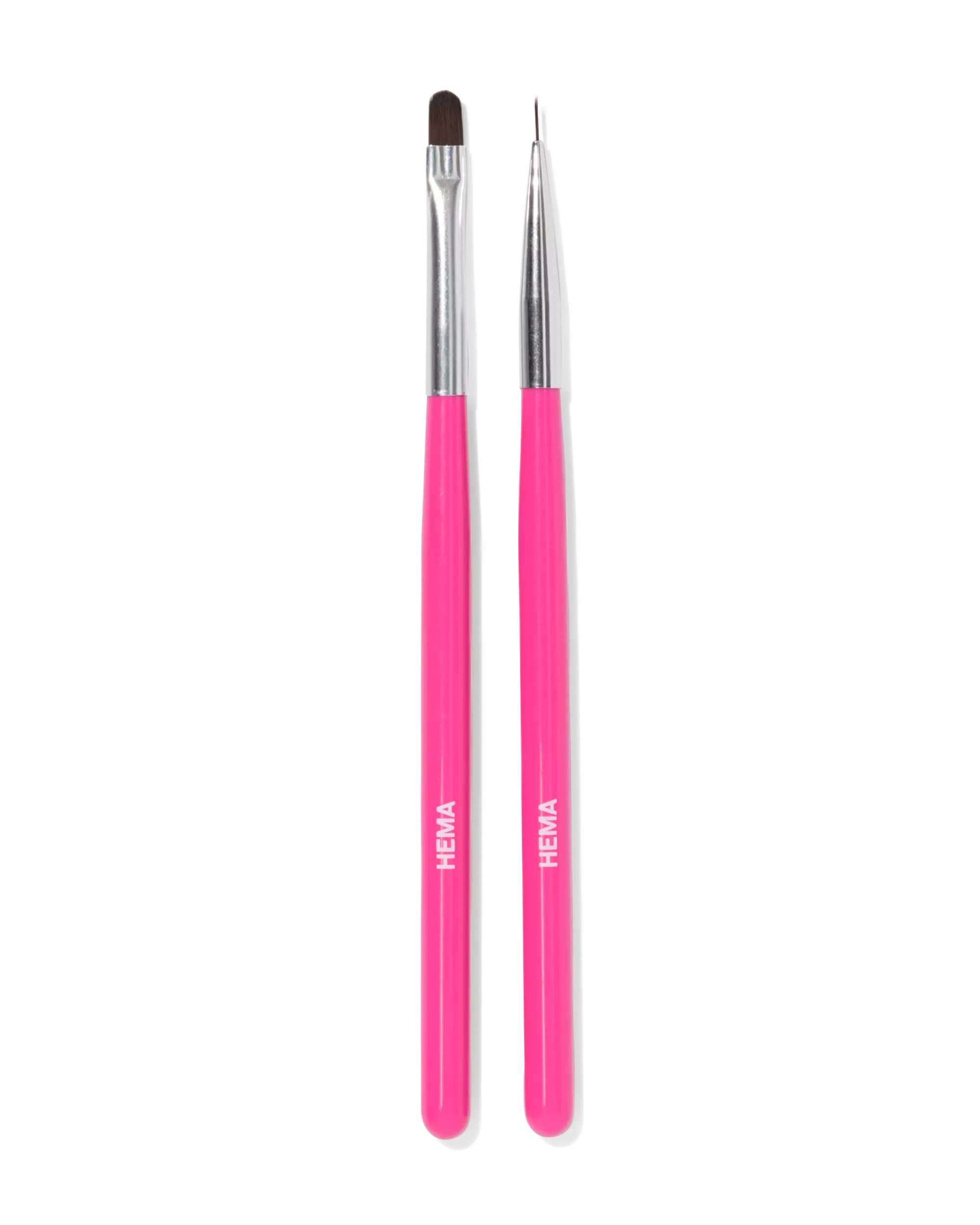 pinceaux pour le nail art