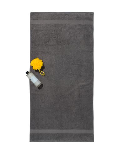 serviette de bain - 70x140 cm - qualit&eacute; &eacute;paisse - gris fonc&eacute; gris fonc&eacute; serviette 70 x 140 - 5214602 - HEMA
