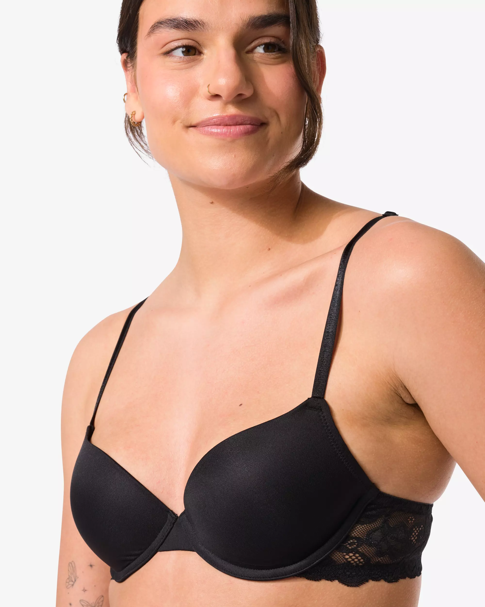 soutien-gorge push-up préformé avec armatures