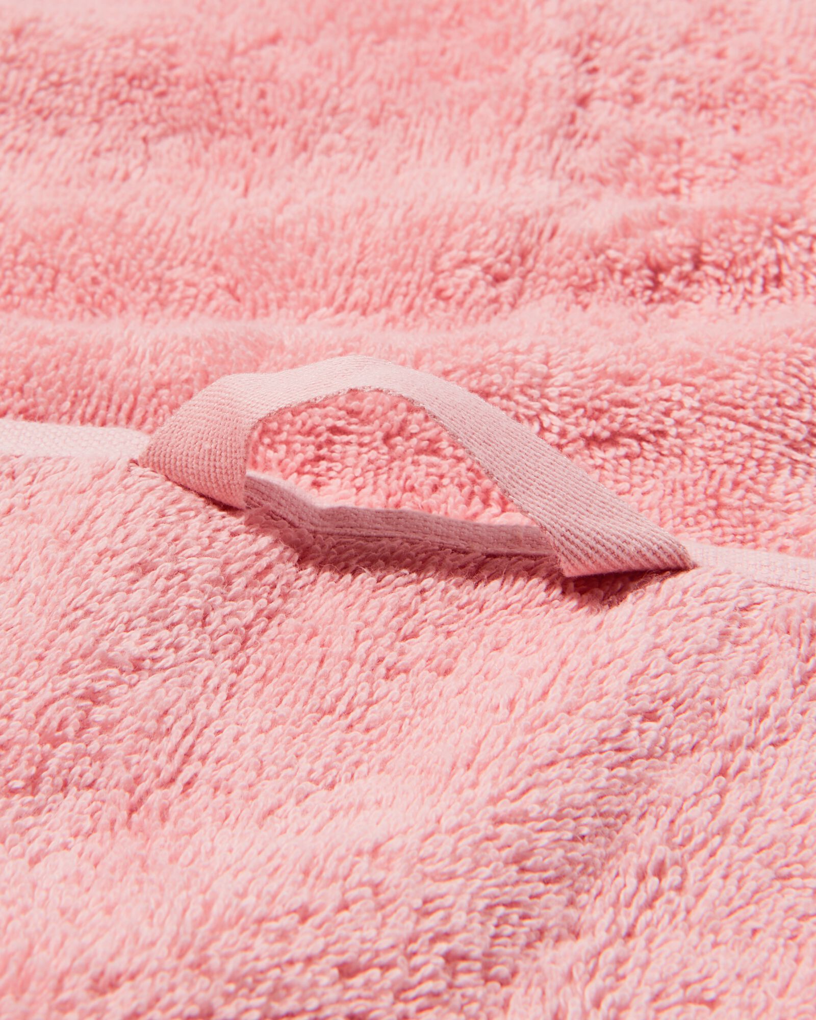 serviette 60x110cm qualit&eacute; &eacute;paisse rose p&acirc;le rose p&acirc;le serviette 60 x 110 - 5282853 - HEMA