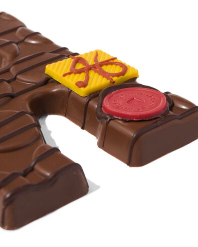 Lettre en chocolat d&eacute;cor&eacute;e &agrave; la main lait K 180g K lait - 24427411 - HEMA