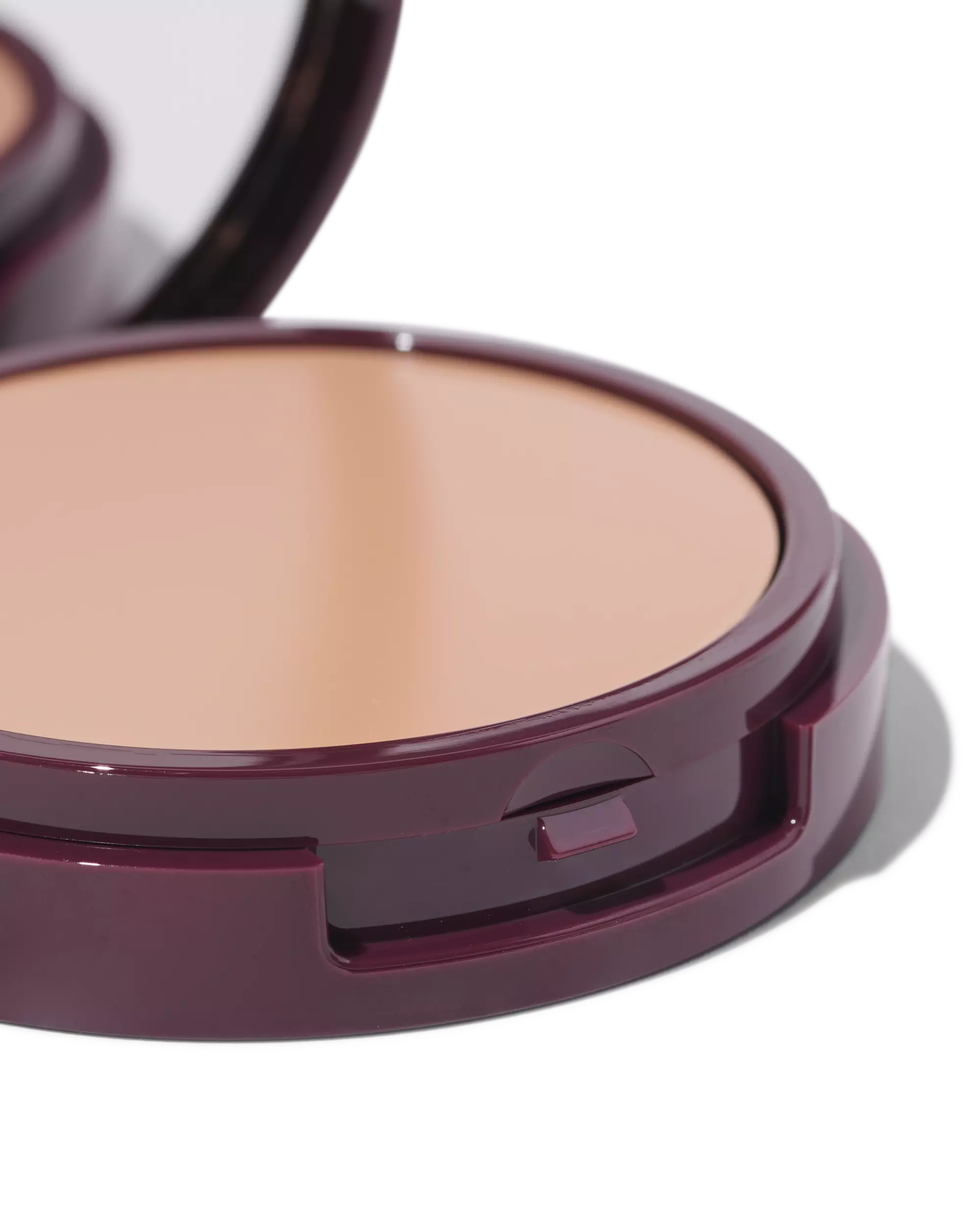 fond de teint compact 3-en-1 03
