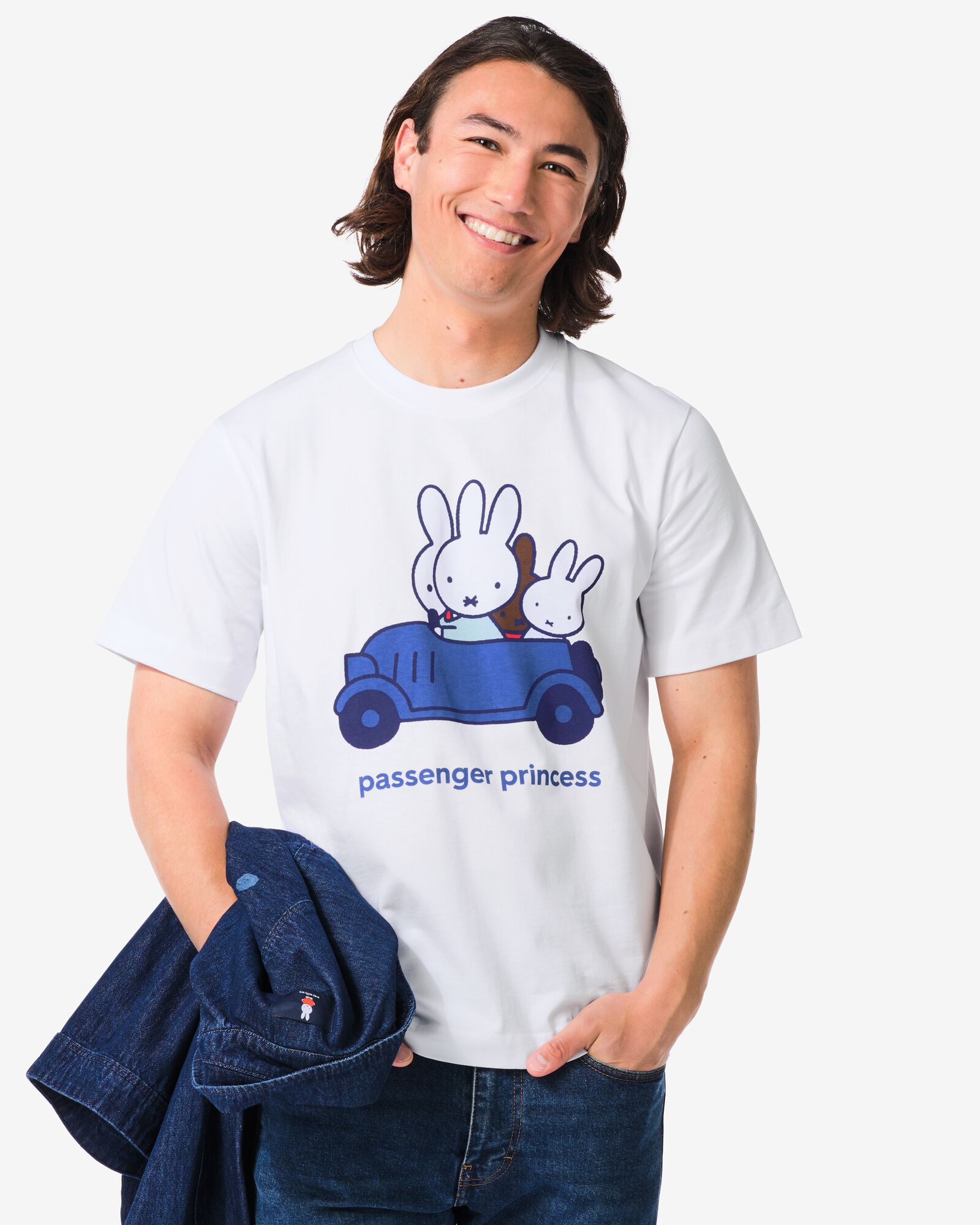 Miffy T-Shirt f&uuml;r Erwachsene, &bdquo;Passenger princess&ldquo;, Gr&ouml;&szlig;e M wei&szlig; M - 14990192 - HEMA