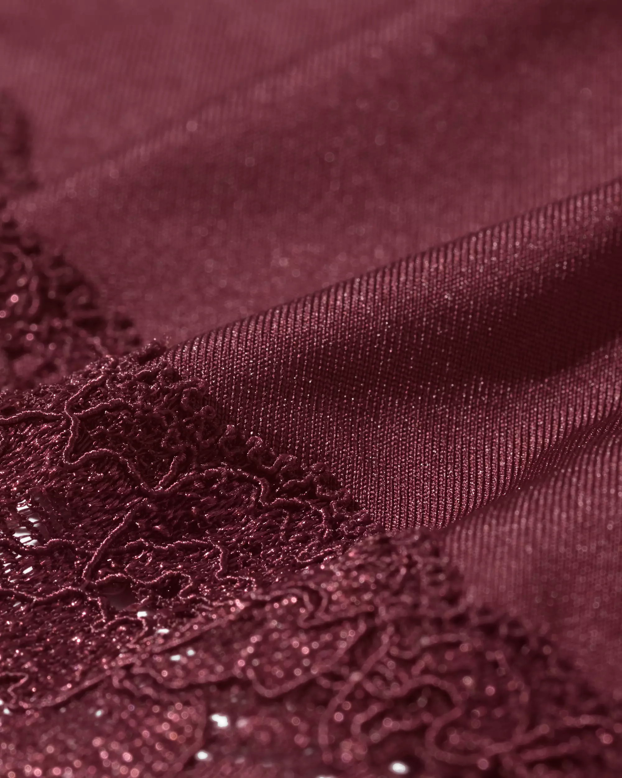 culotte brésilienne coupe échancrée microfibre avec dentelle