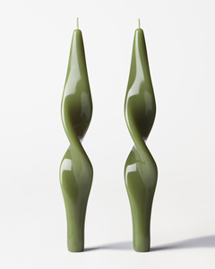 bougies longues XL ⌀4,3 x 27 cm torsadées vert olive - lot de 2