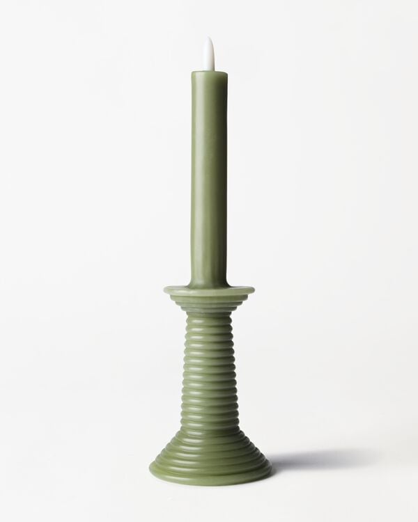 bougie led en forme de bougeoir ⌀7,6 x 27,5 cm rustique verte - 13550224 - HEMA