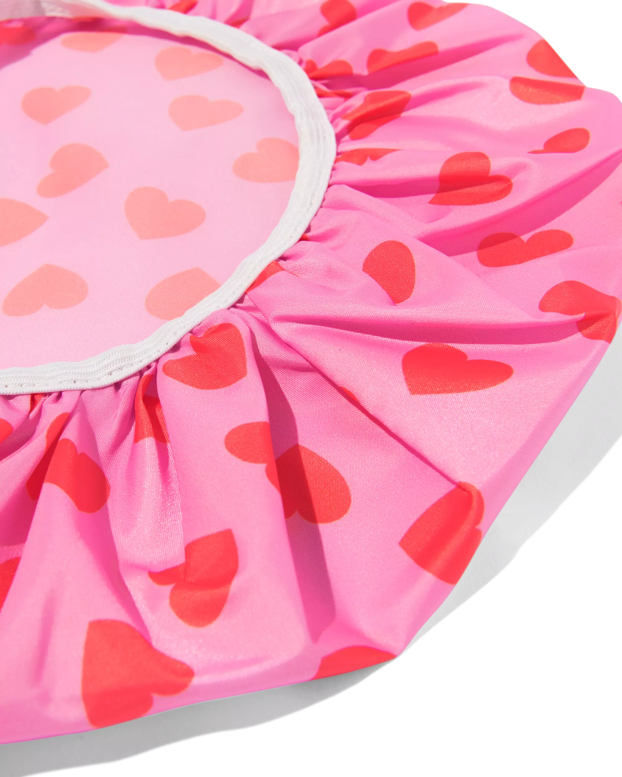 bonnet de douche rose avec cœurs