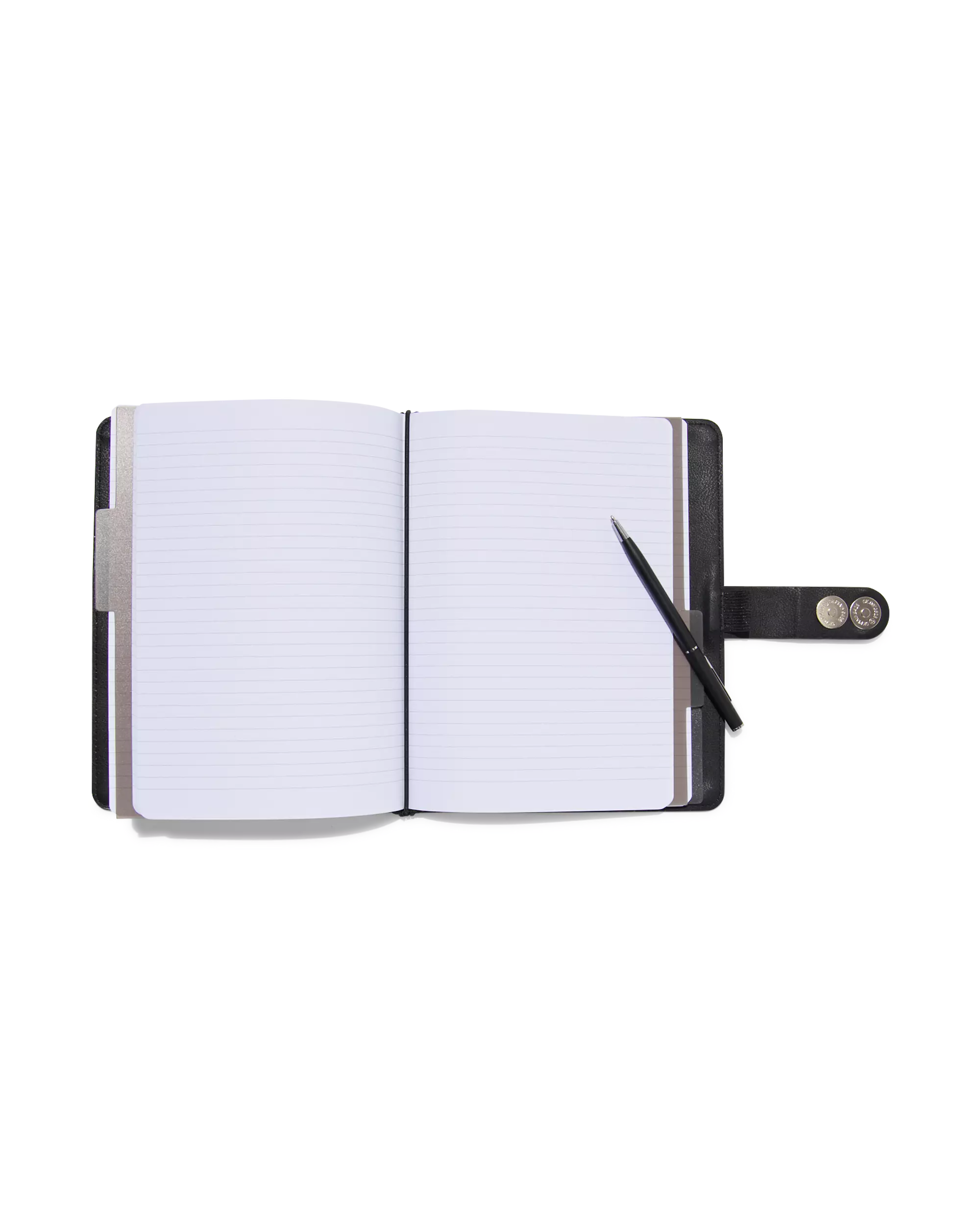 carnet rechargeable noir A5 rempli avec des lignes