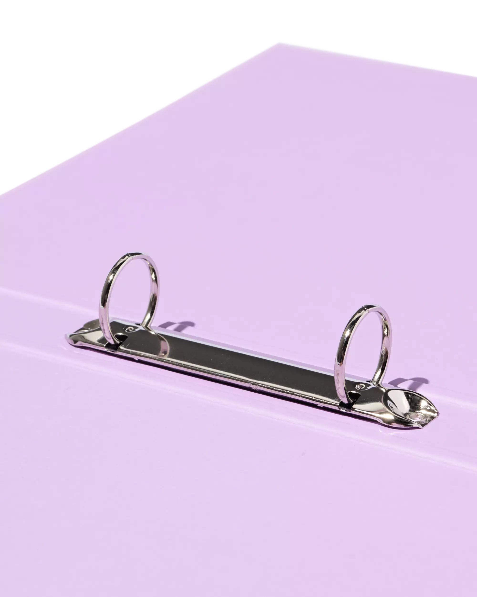 classeur A4 à 2 anneaux lilas