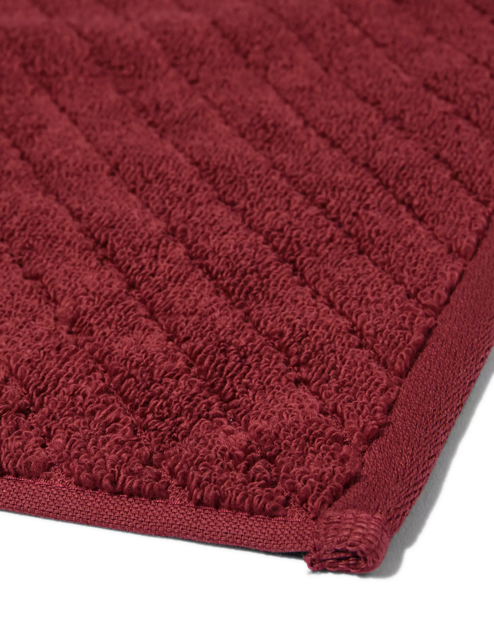 gastendoek 33x50cm zware kwaliteit diagonaal bordeauxrood