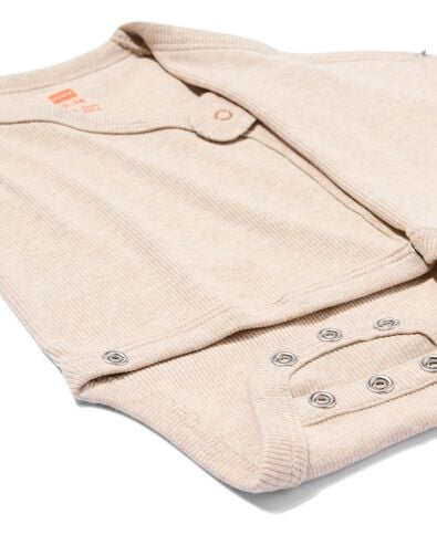 newborn meegroei overslag body rib  zand zand - 33430420SAND - HEMA