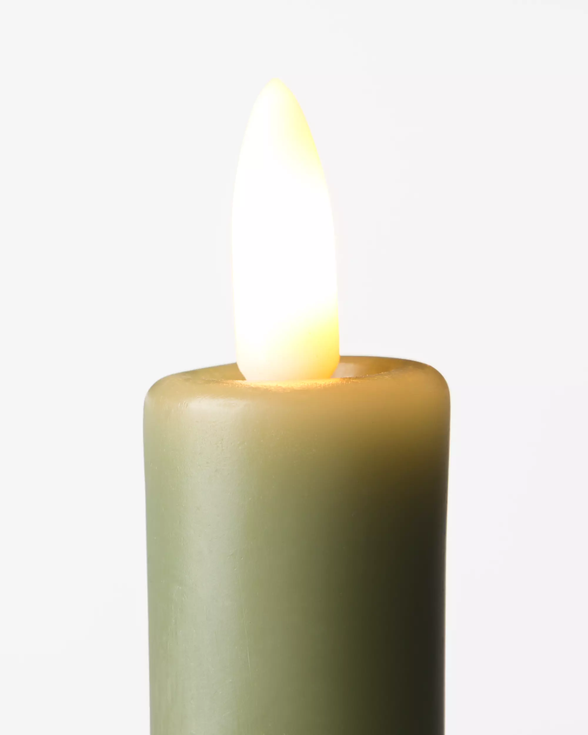 bougie led en forme de bougeoir ⌀7,6 x 27,5 cm rustique verte