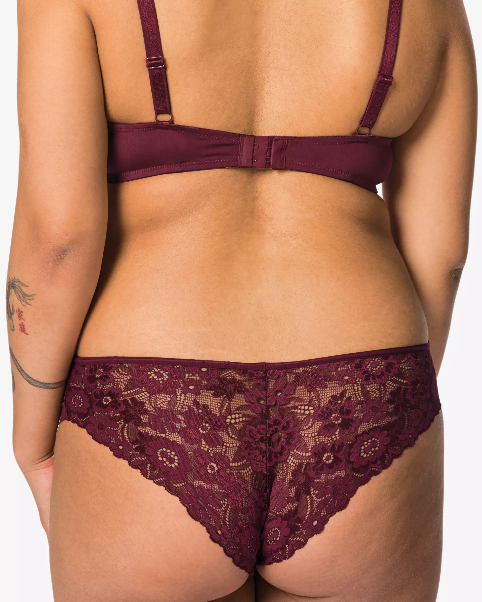 slip brésilien femme microfibre avec dentelle
