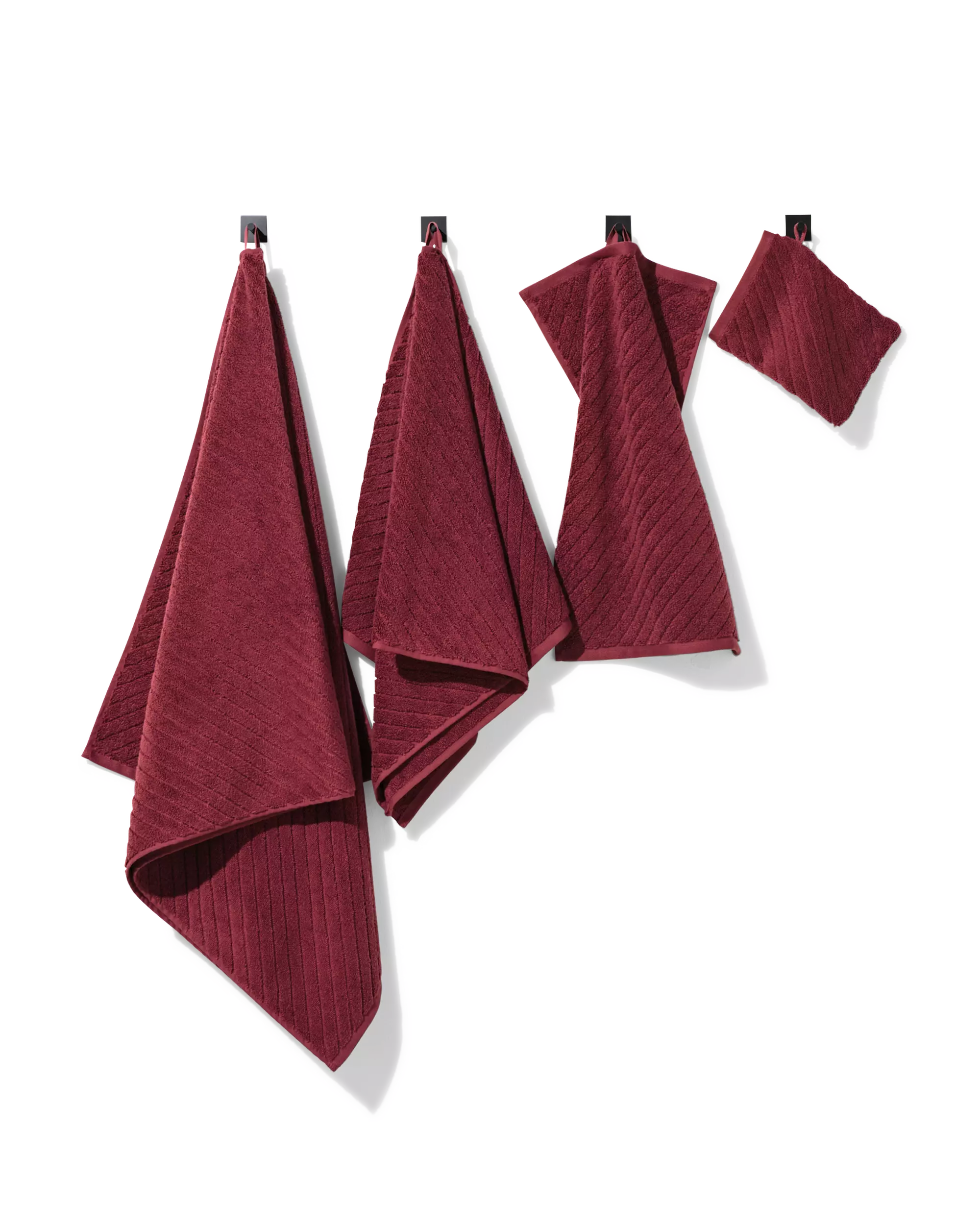gastendoek 33x50cm zware kwaliteit diagonaal bordeauxrood