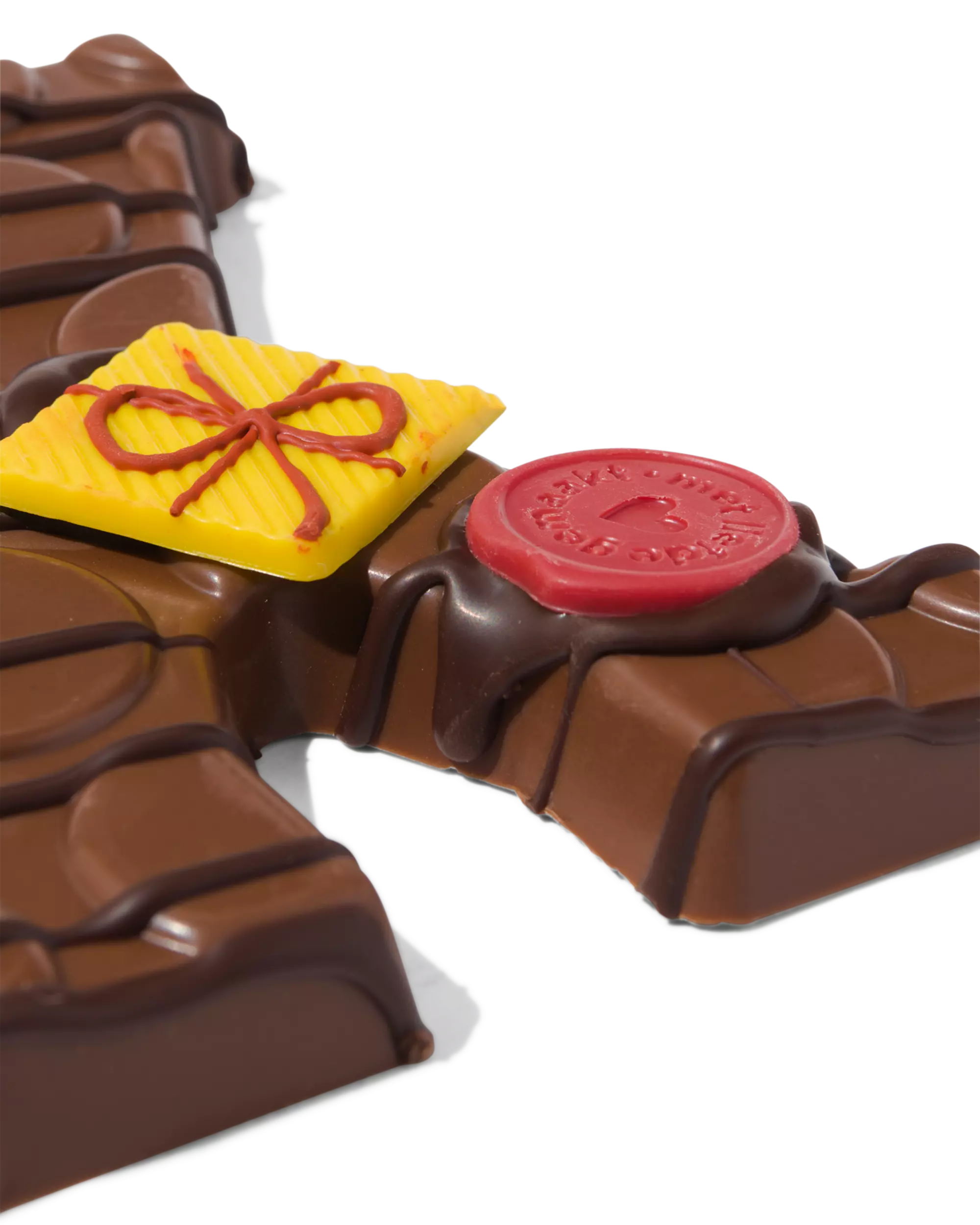 handgedecoreerde chocoladeletter melk X 180g