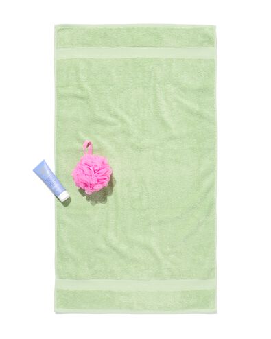 Handtuch, 60 &times; 110 cm, schwere Qualit&auml;t, Limettengr&uuml;n limettengr&uuml;n Handtuch, 60 x 110 - 5200279 - HEMA