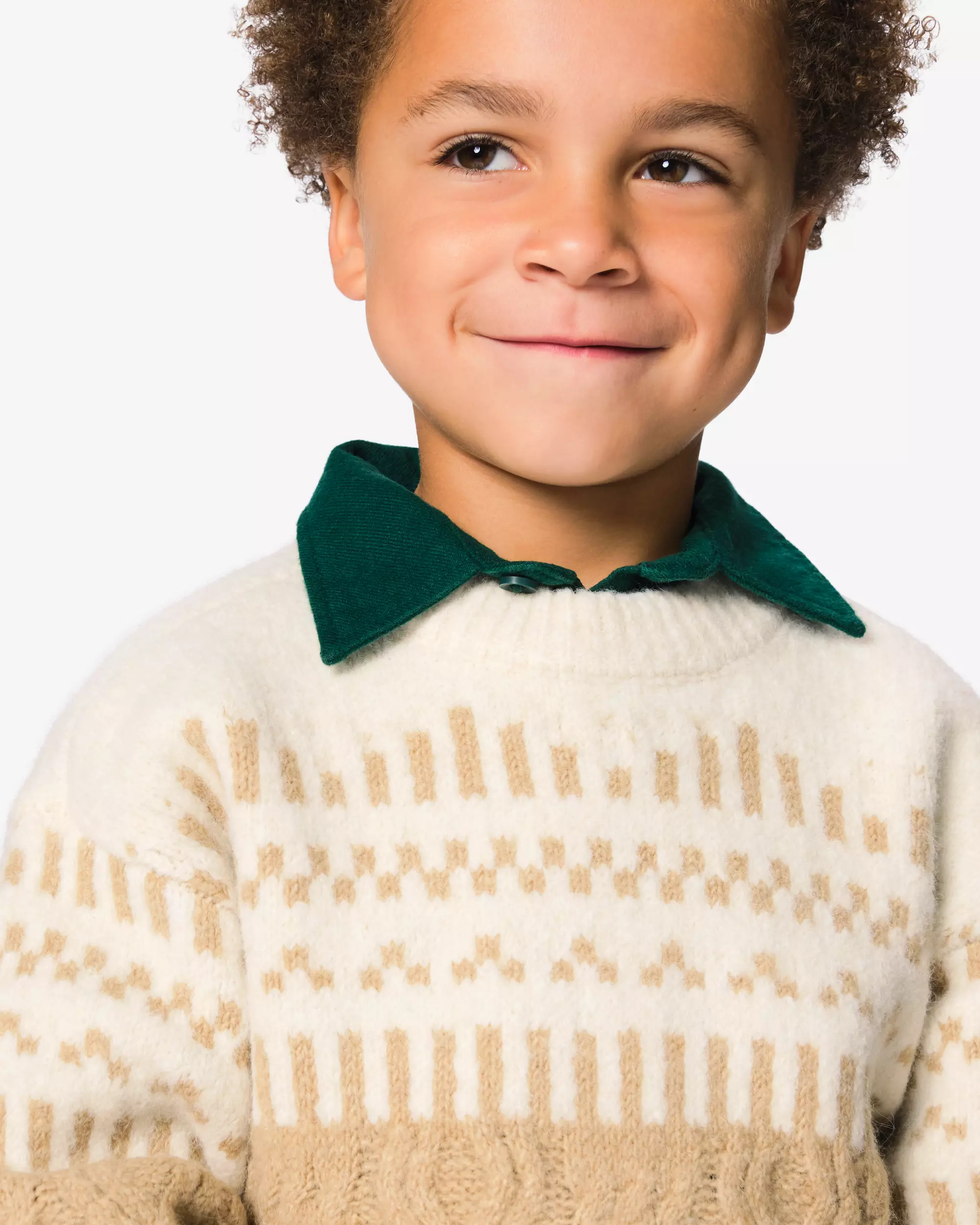 Kinderpullover aus Grobstrick mit Norwegermuster