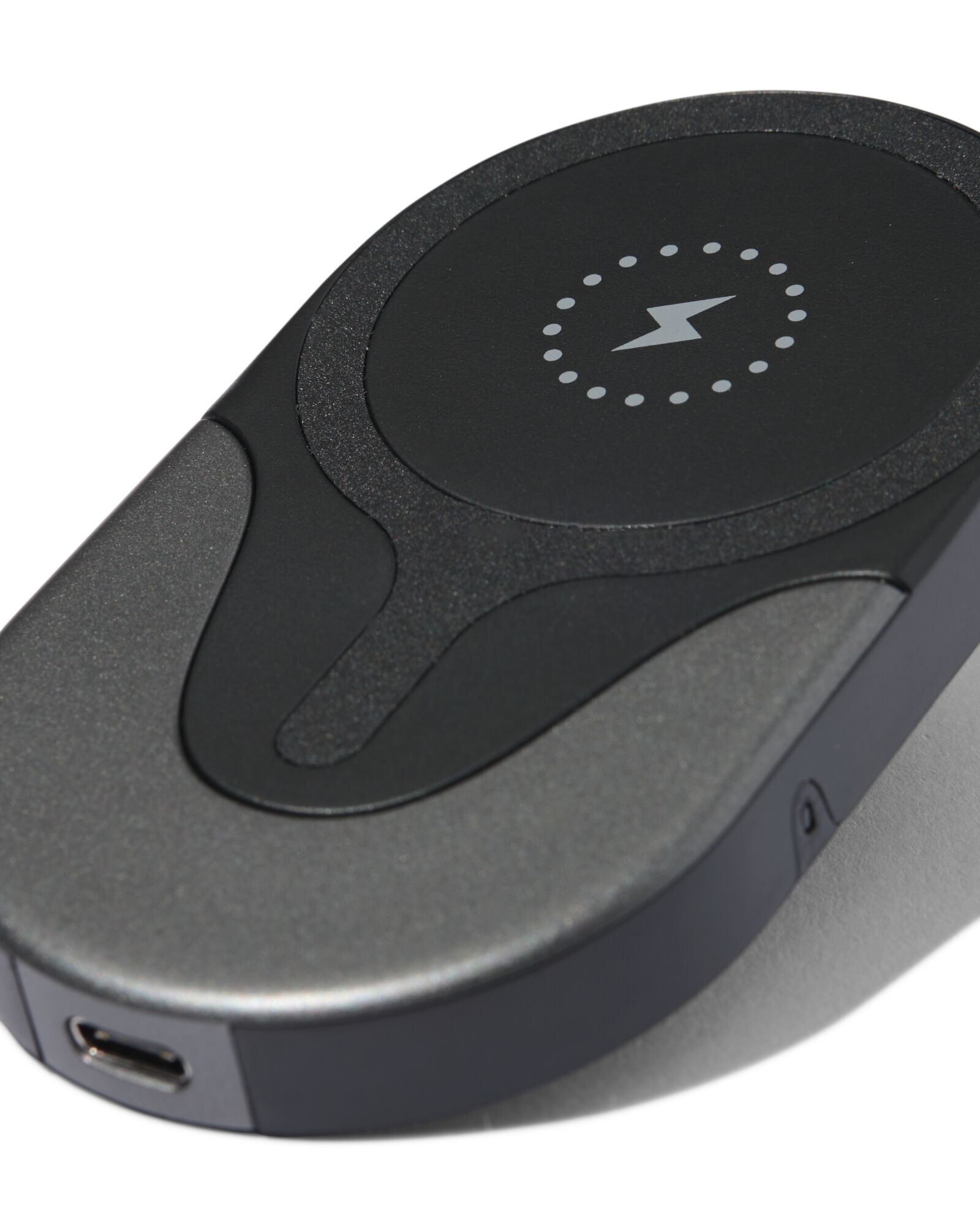 support de t&eacute;l&eacute;phone magn&eacute;tique avec chargeur - 41750069 - HEMA
