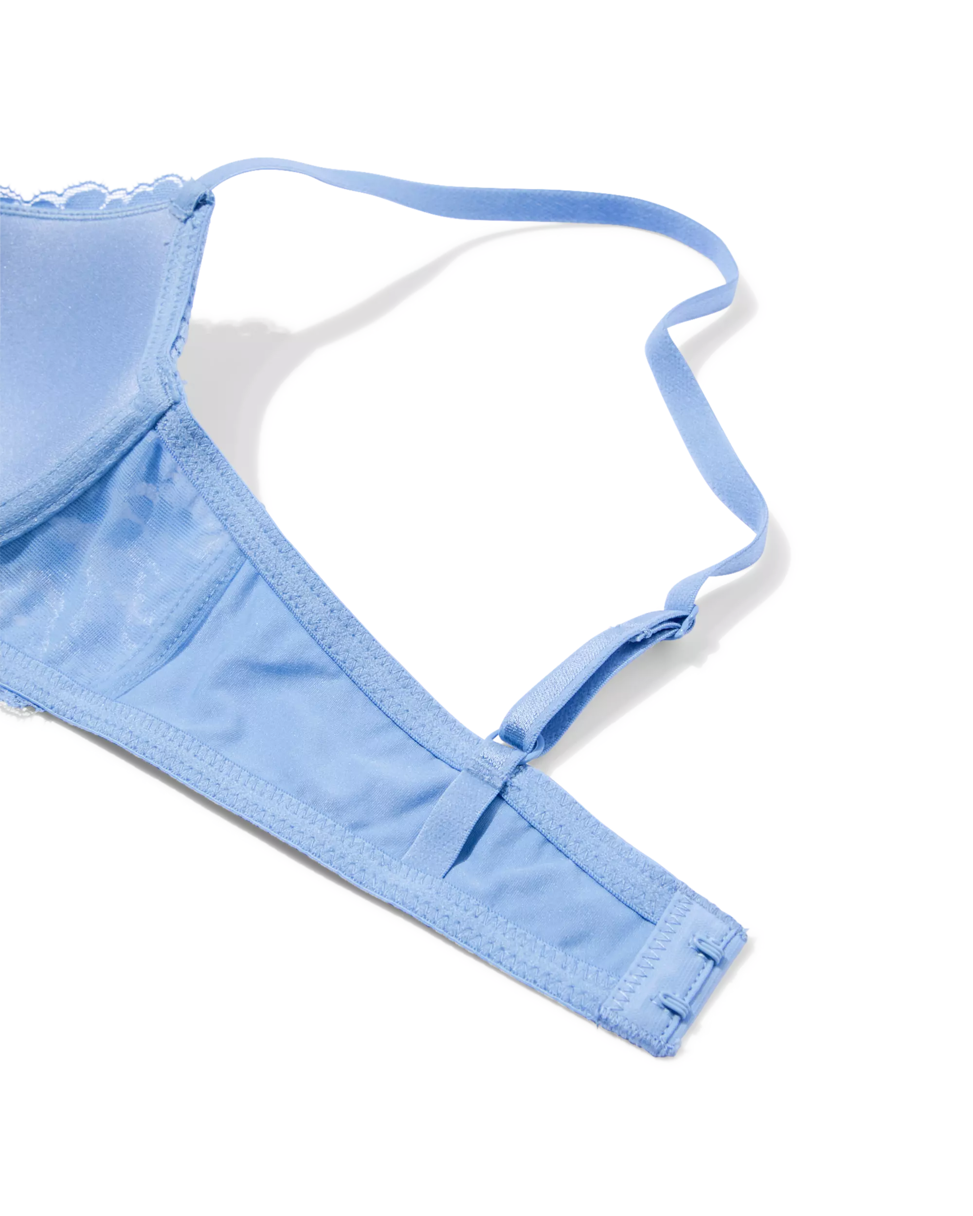 soutien-gorge dentelle préformé avec armatures