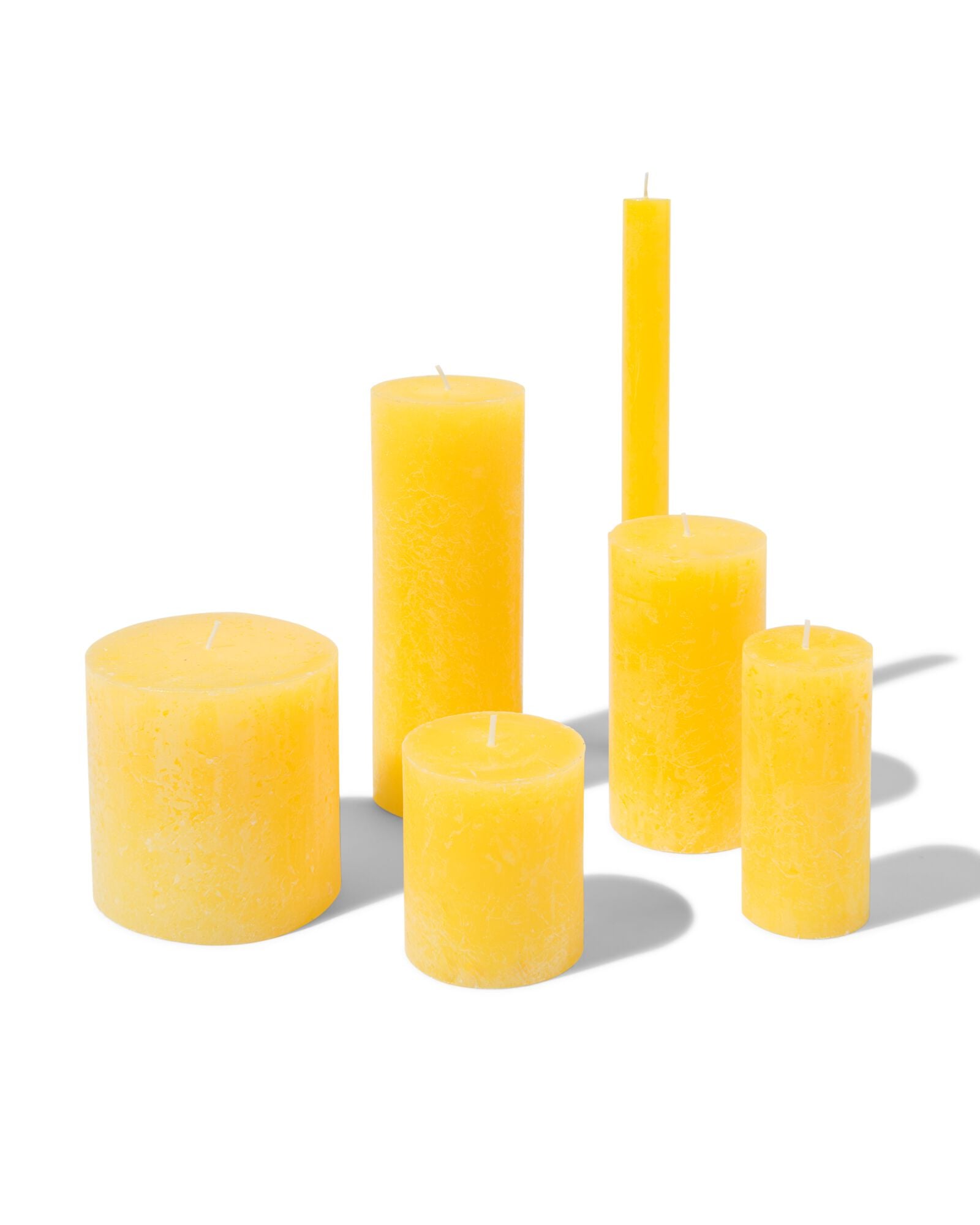 bougie rustique 7x19 jaune clair jaune 7 x 19 - 13502795 - HEMA