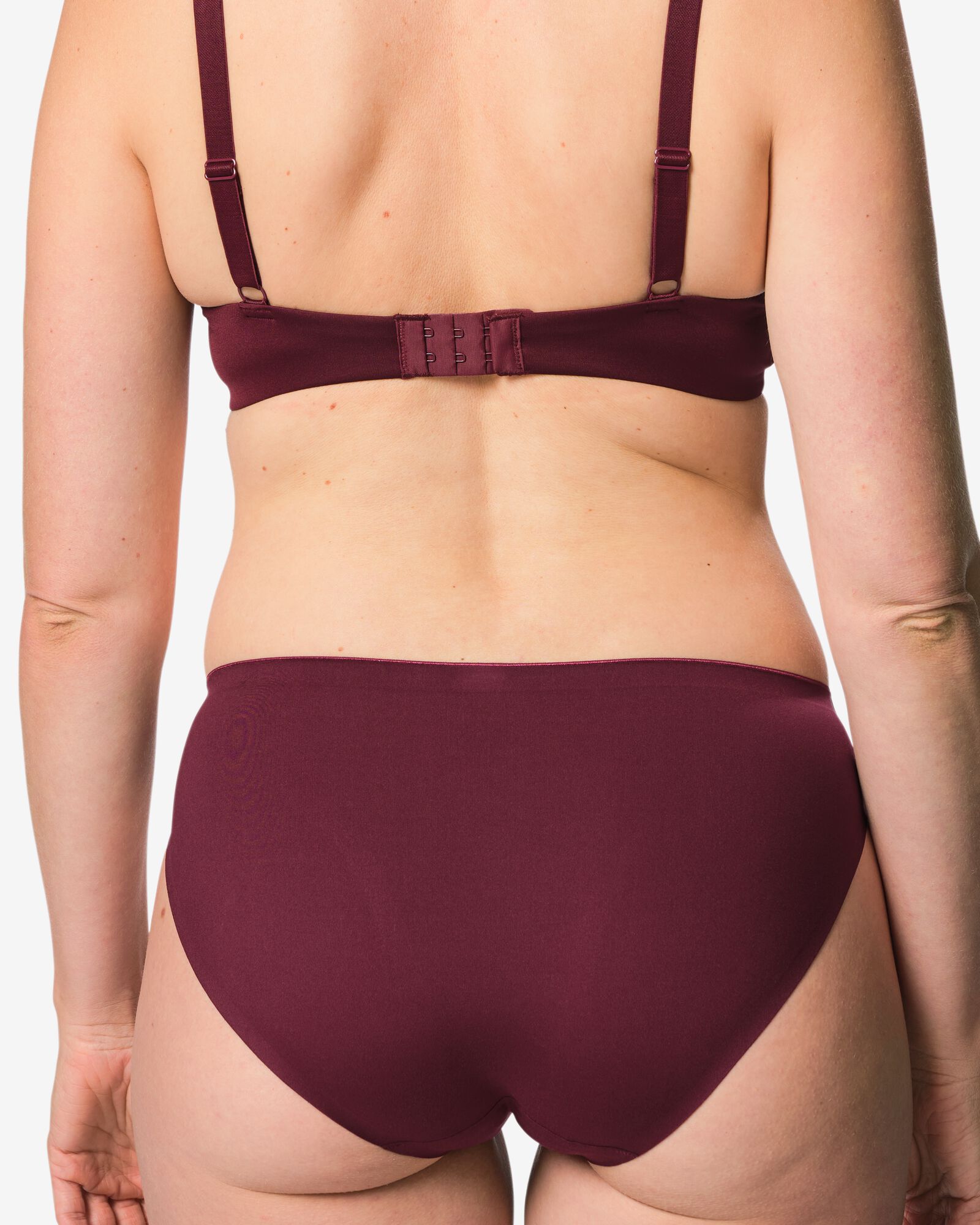 damesslip second skin micro donkerrood donkerrood - 19608504DARKRED - HEMA