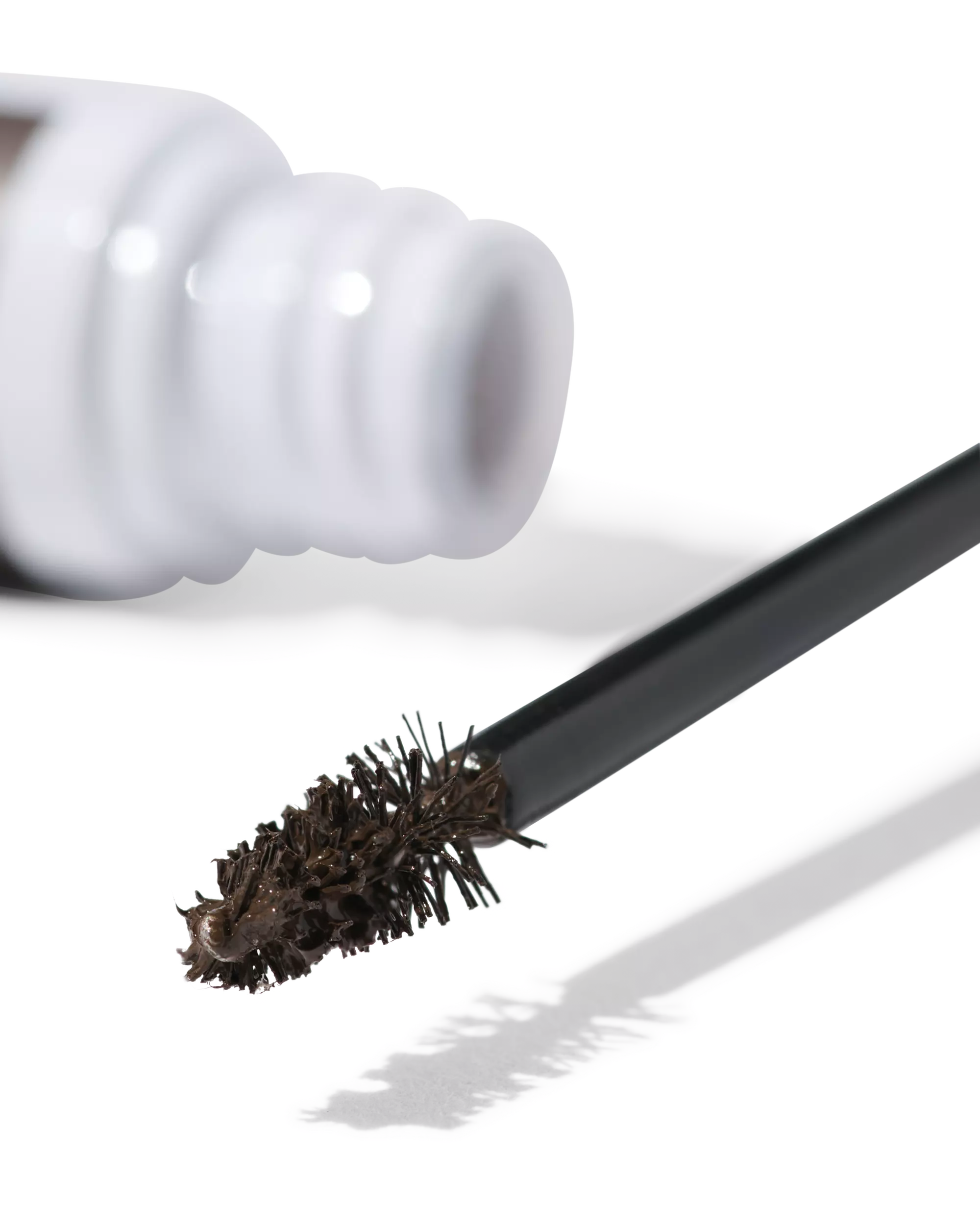 gel à sourcils marron foncé