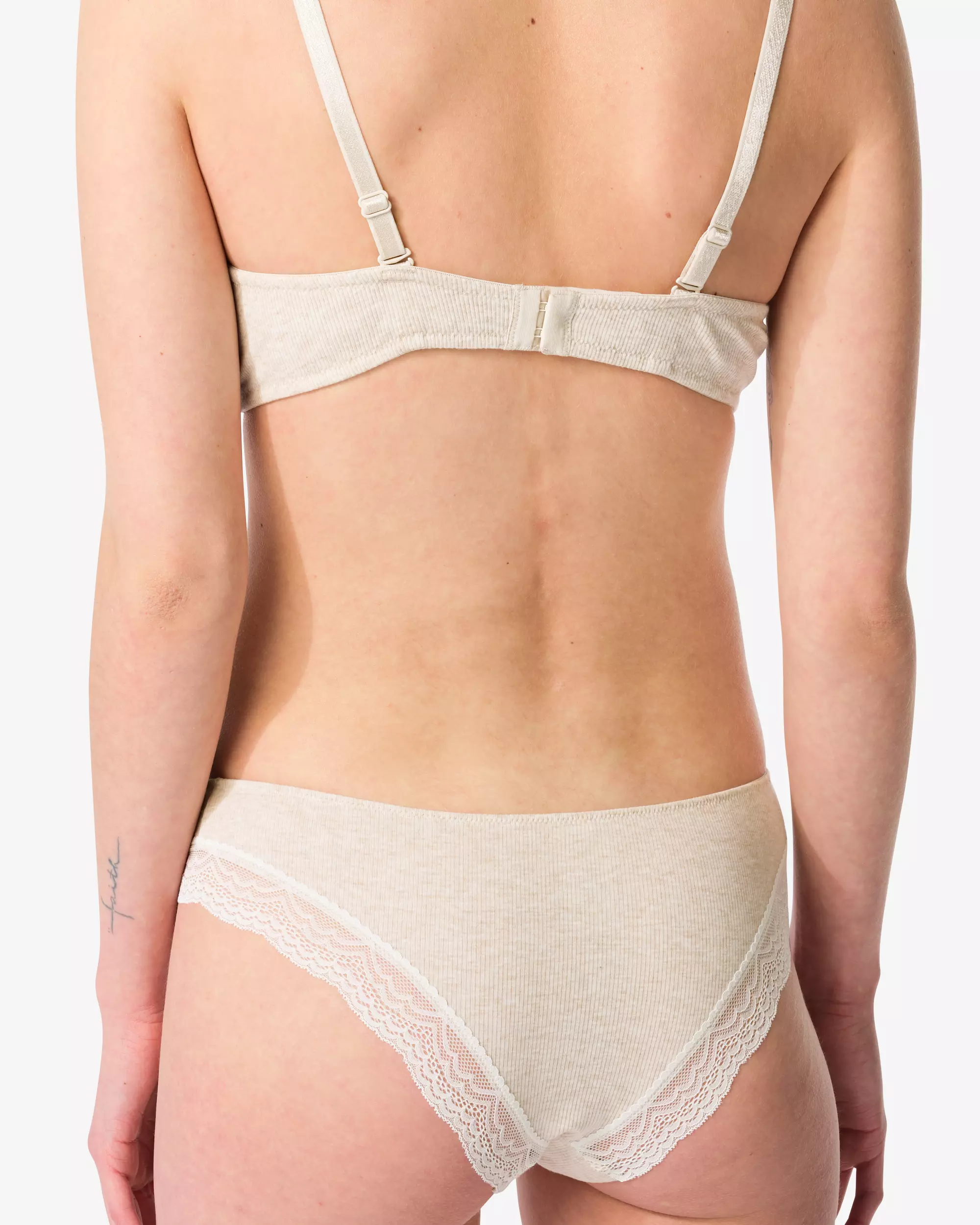 slip brésilien femme côtelé avec dentelle