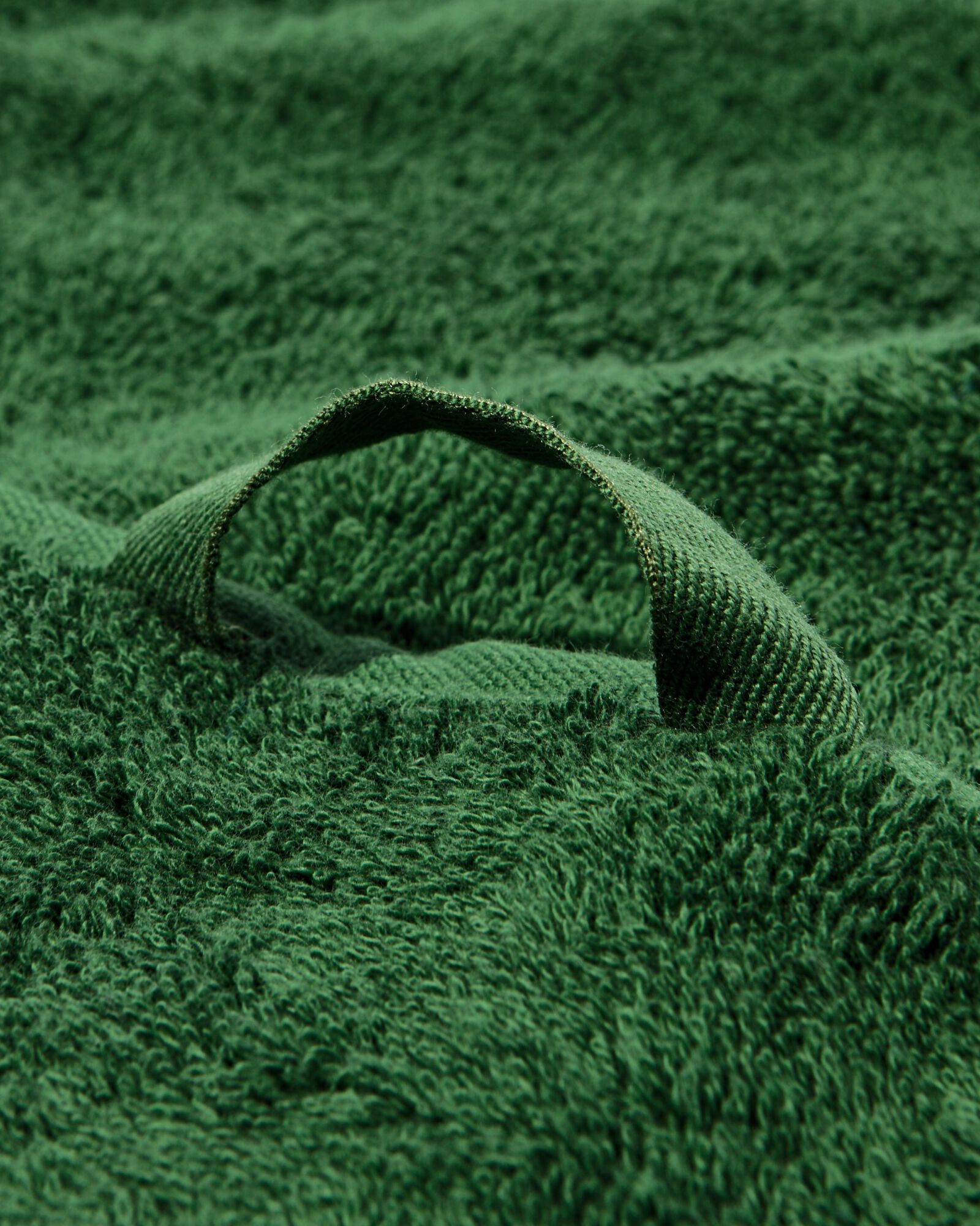 serviette 70x140 cm qualit&eacute; sup&eacute;rieure vert for&ecirc;t vert for&ecirc;t serviette 70 x 140 - 5200298 - HEMA