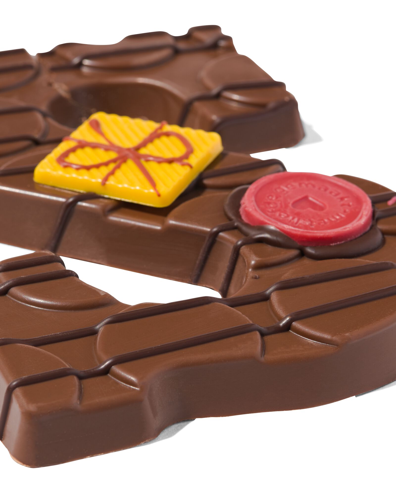 Lettre en chocolat d&eacute;cor&eacute;e &agrave; la main lait S 180g S lait - 24427419 - HEMA