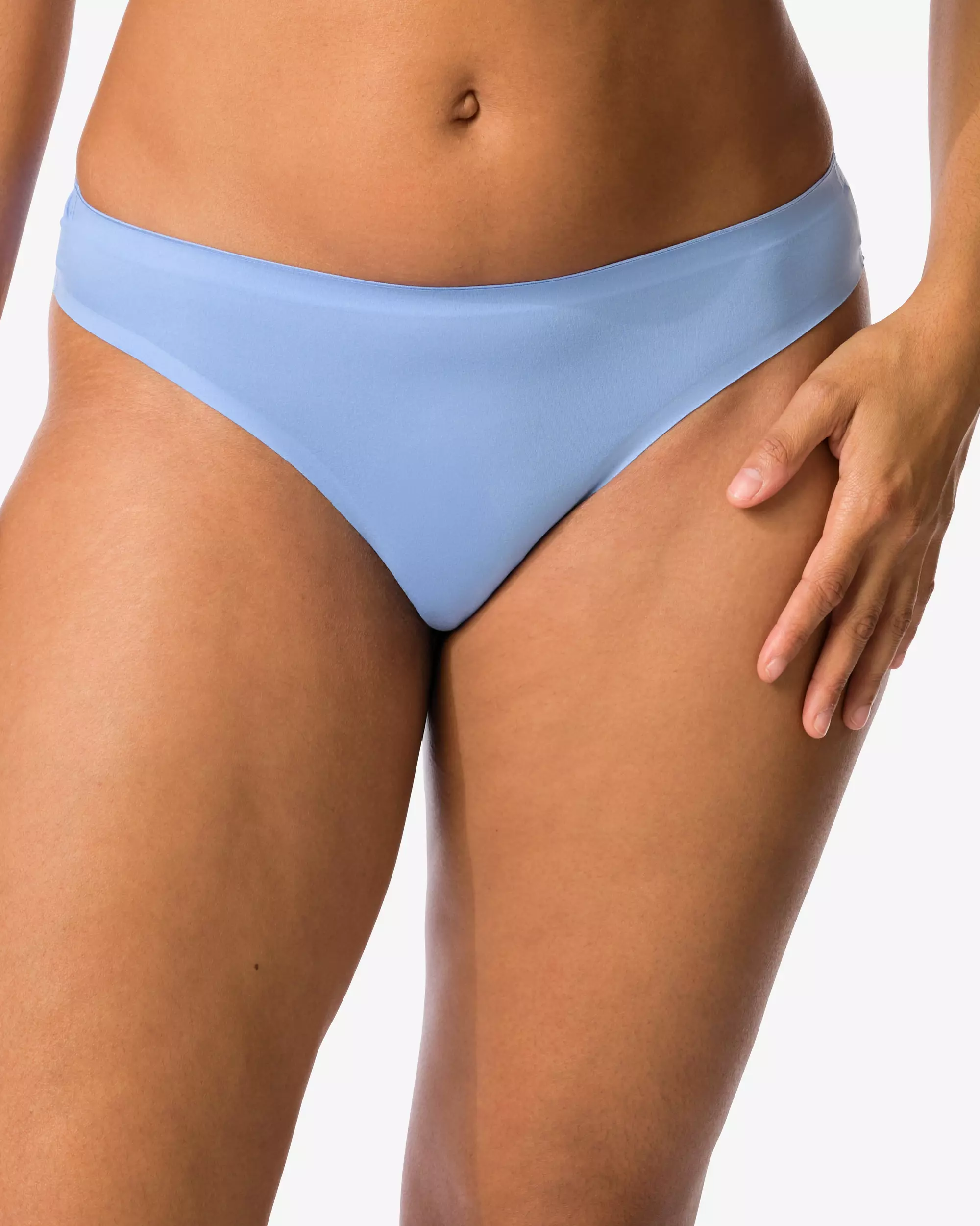 string femme seconde peau microfibre