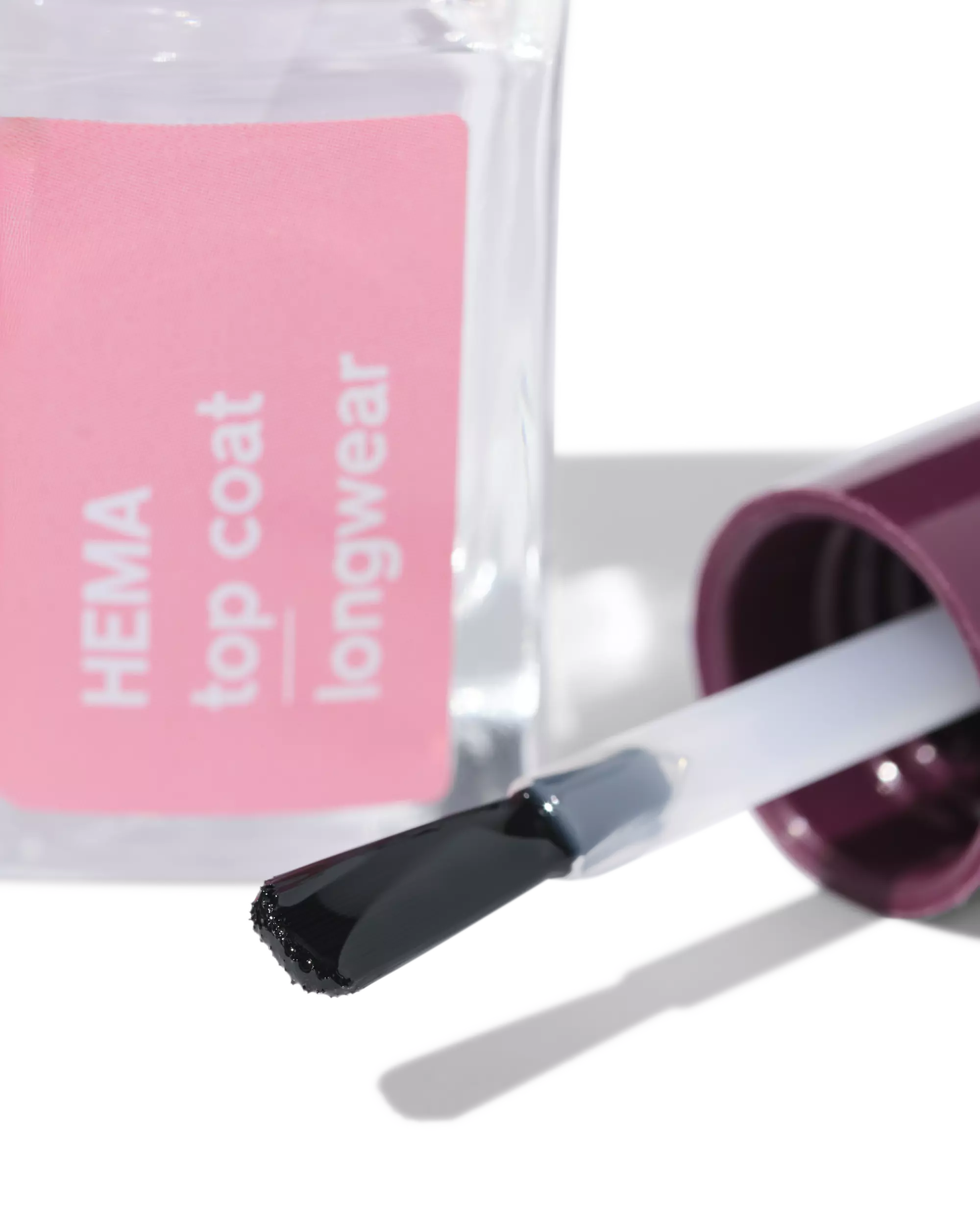 couche de finition vernis à ongles