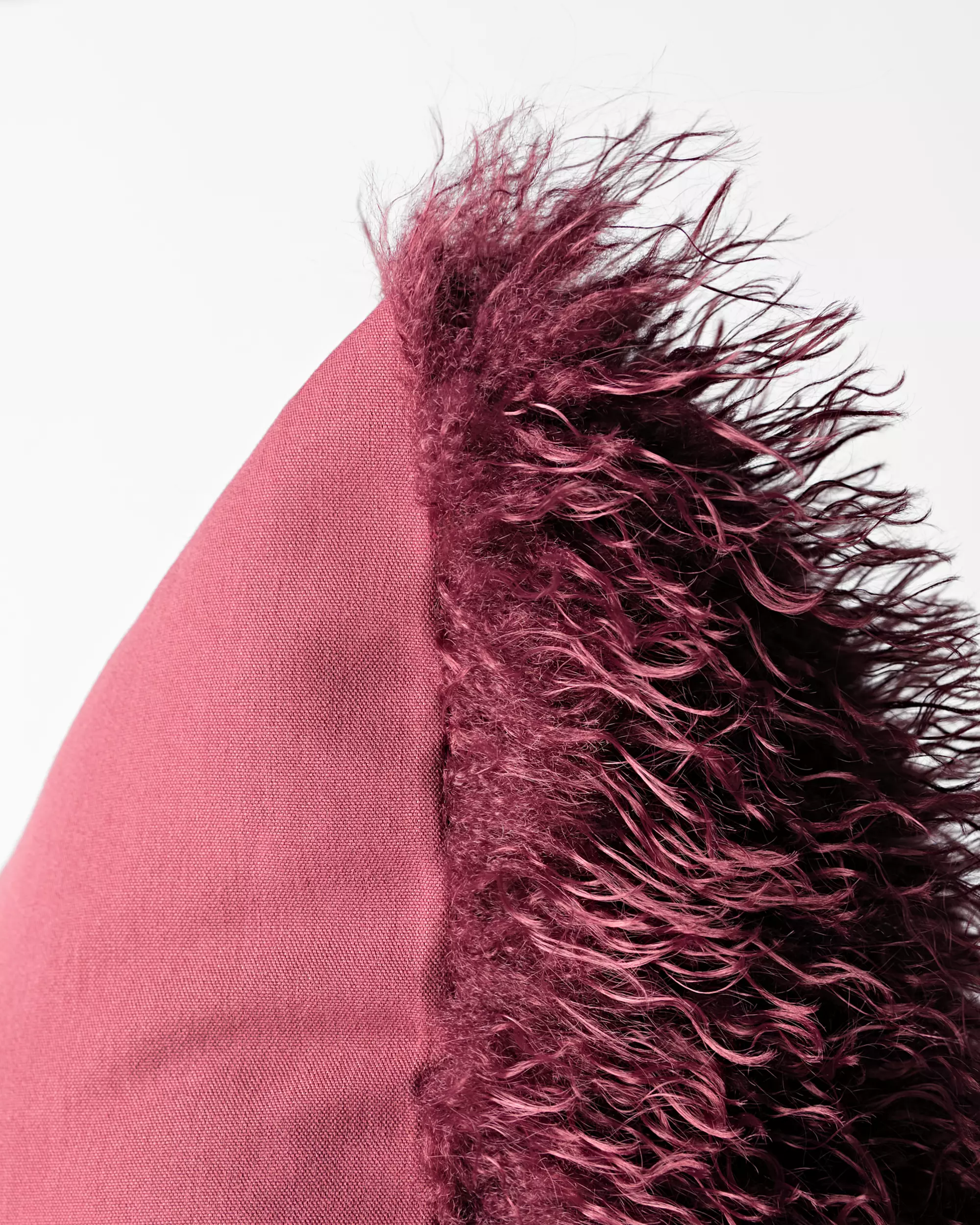 housse de coussin 50 x 50 cm duveteuse rouge bordeaux