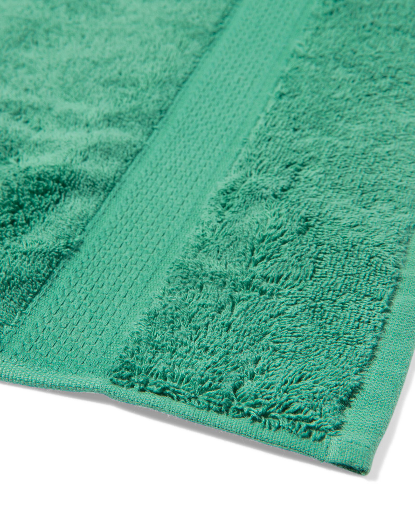 serviette 70x140 cm qualit&eacute; lourde vert moyen clair vert moyen serviette 70 x 140 - 5282872 - HEMA