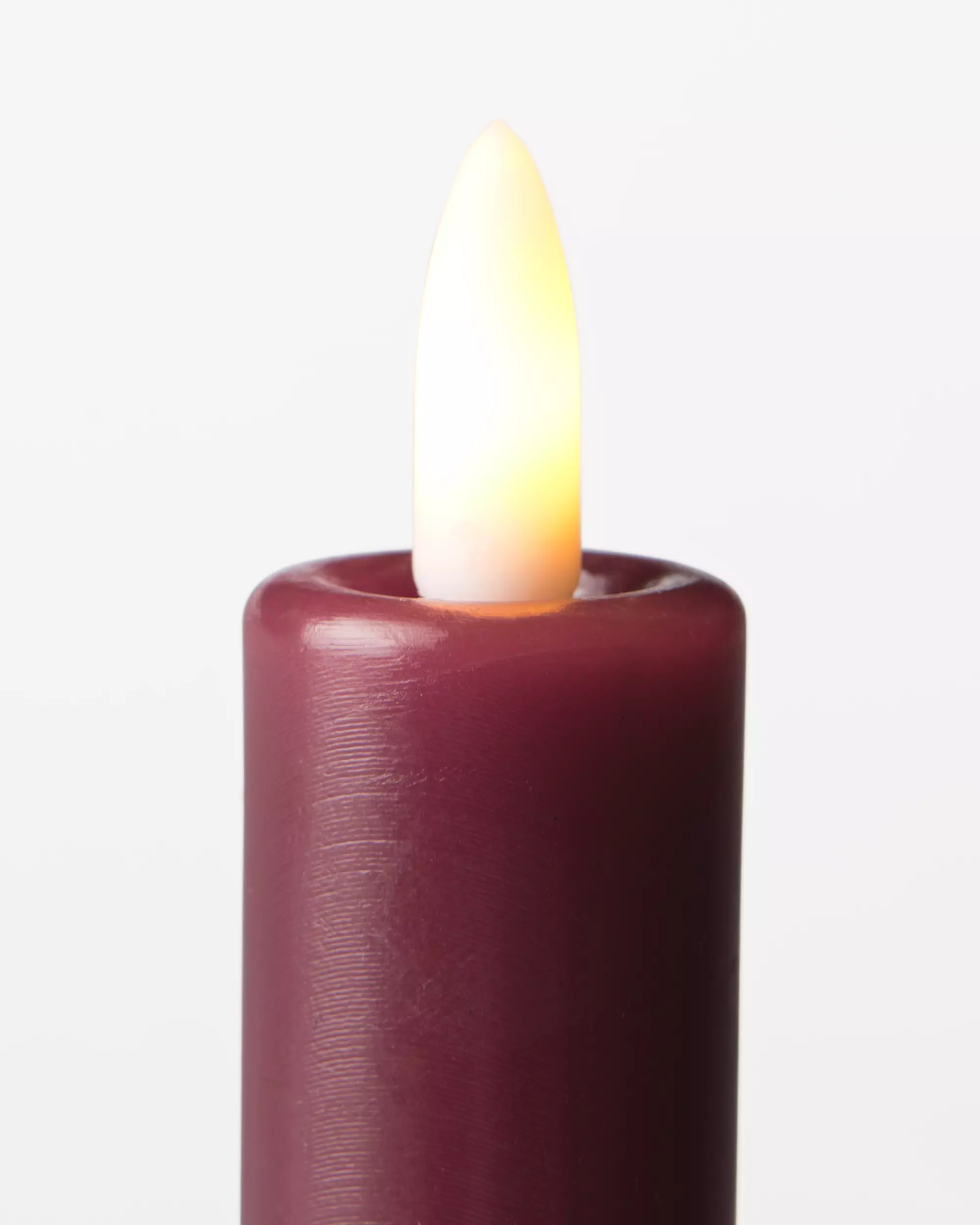 bougie led en forme de bougeoir ⌀7,6 x 18 cm rustique aubergine
