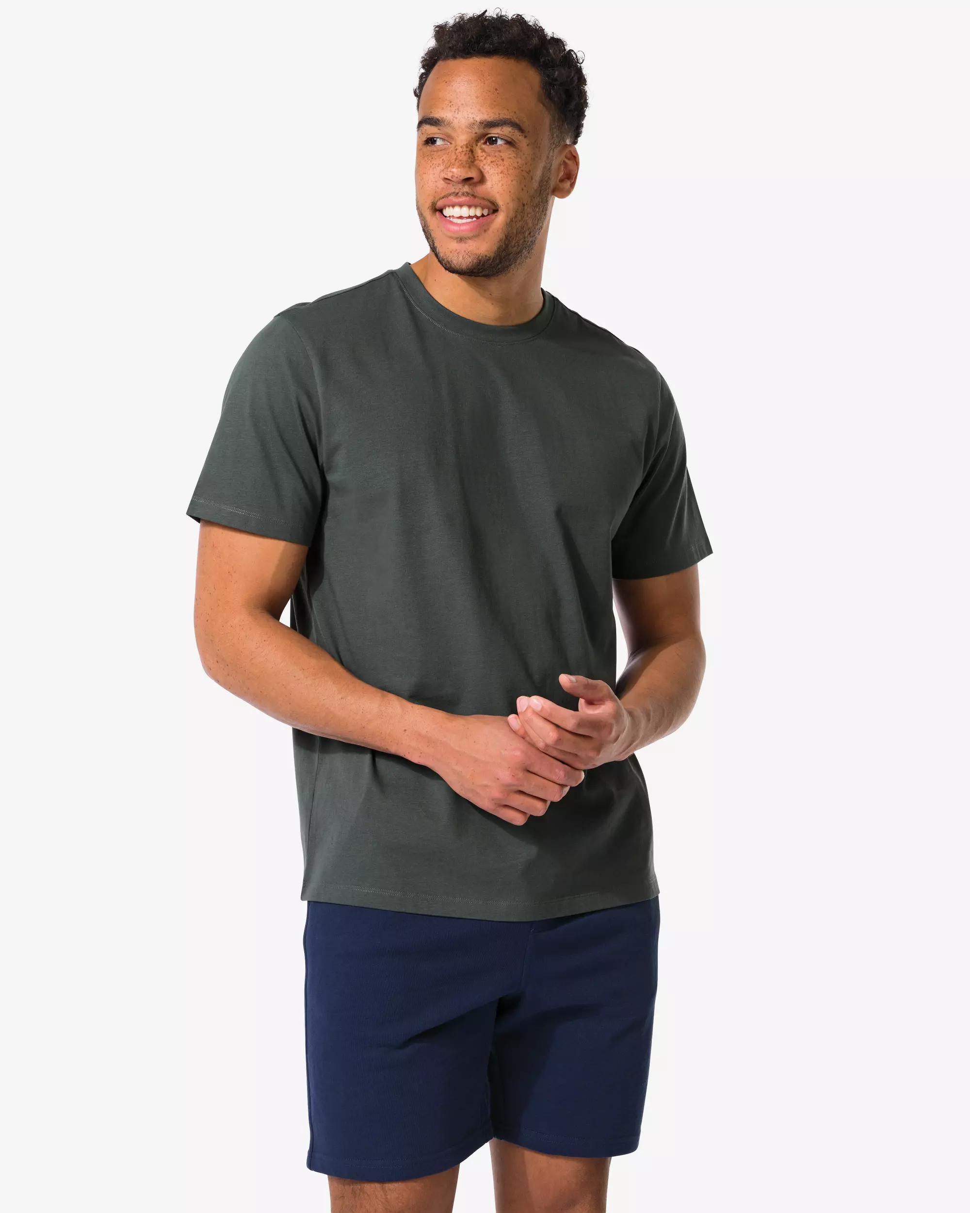 t-shirt homme coupe classique