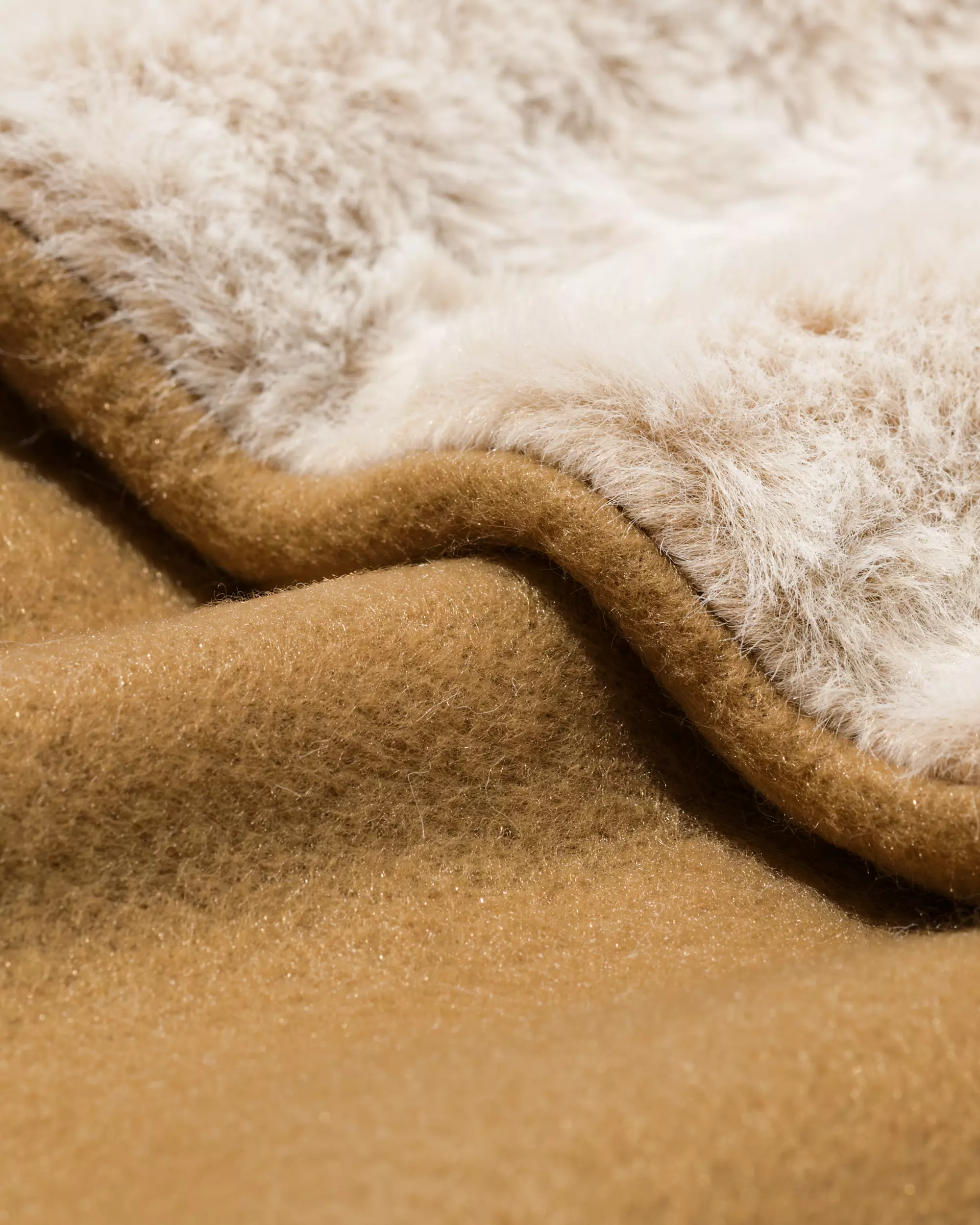 bankponcho fluffy beige