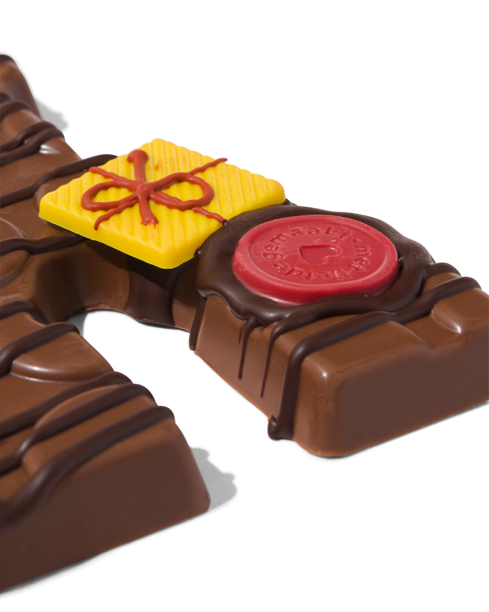Lettre en chocolat d&eacute;cor&eacute;e &agrave; la main lait Y 180g Y lait - 24427425 - HEMA