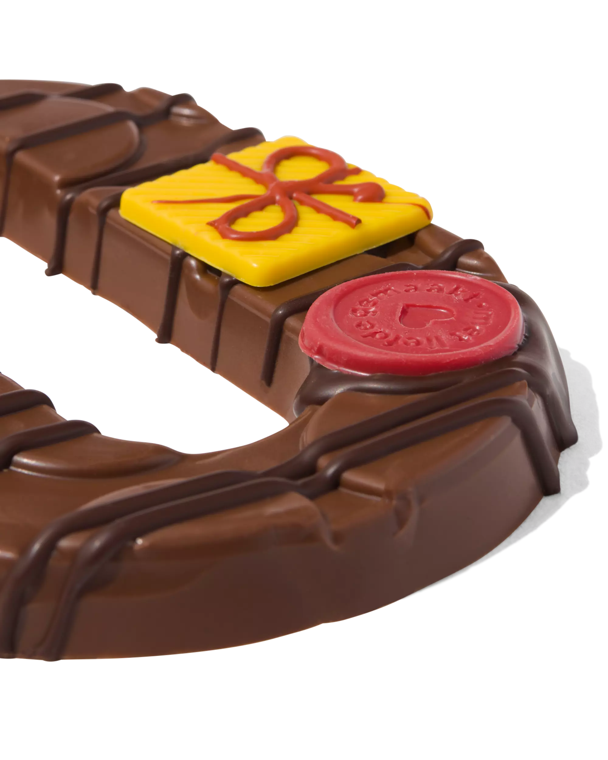Lettre en chocolat décorée à la main lait Q 180g