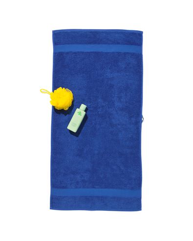 serviette 50x100cm qualit&eacute; &eacute;paisse bleu cobalt bleu cobalt serviette 50 x 100 - 5282864 - HEMA