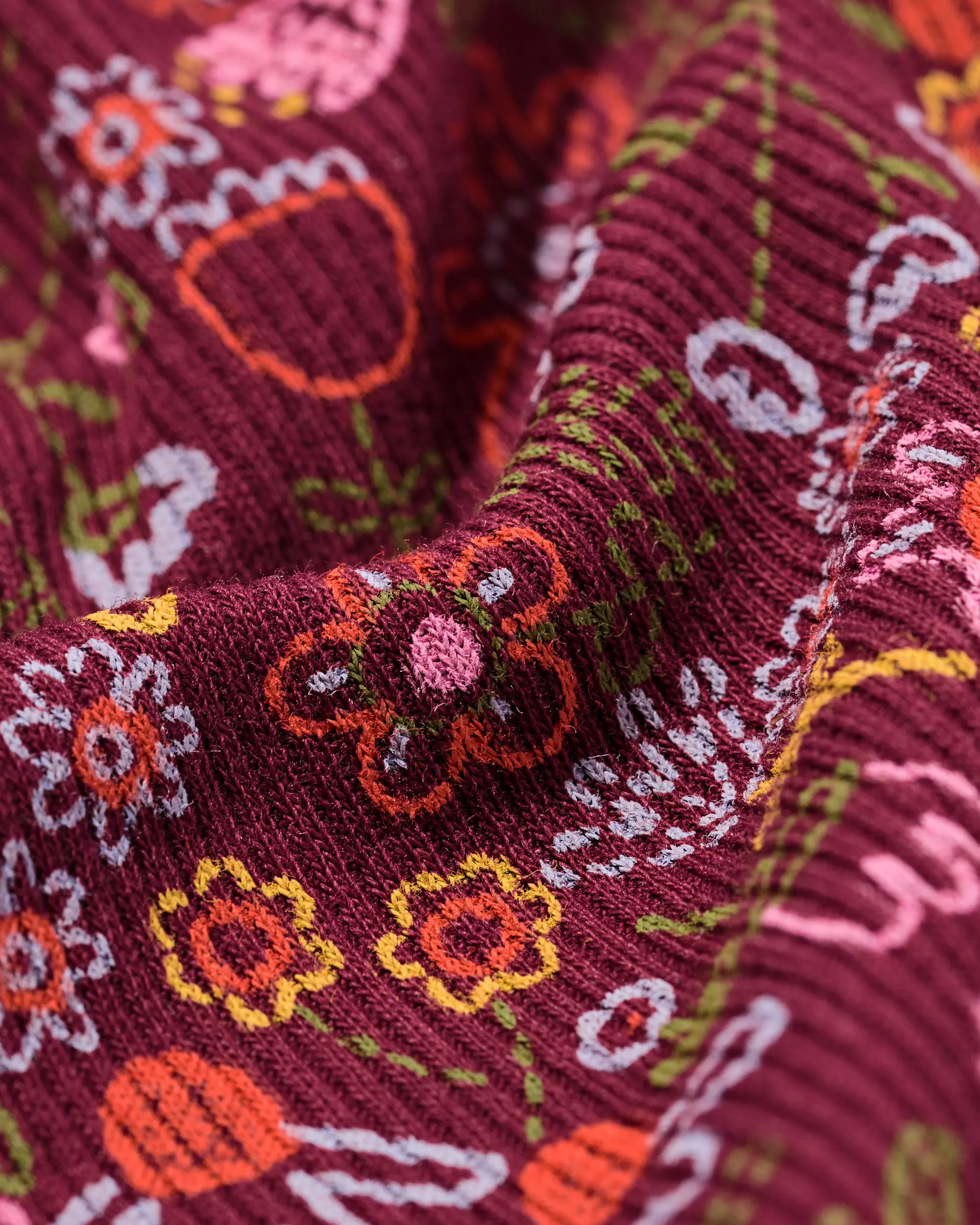 Kinderpyjama, gerippt, mit Blumen