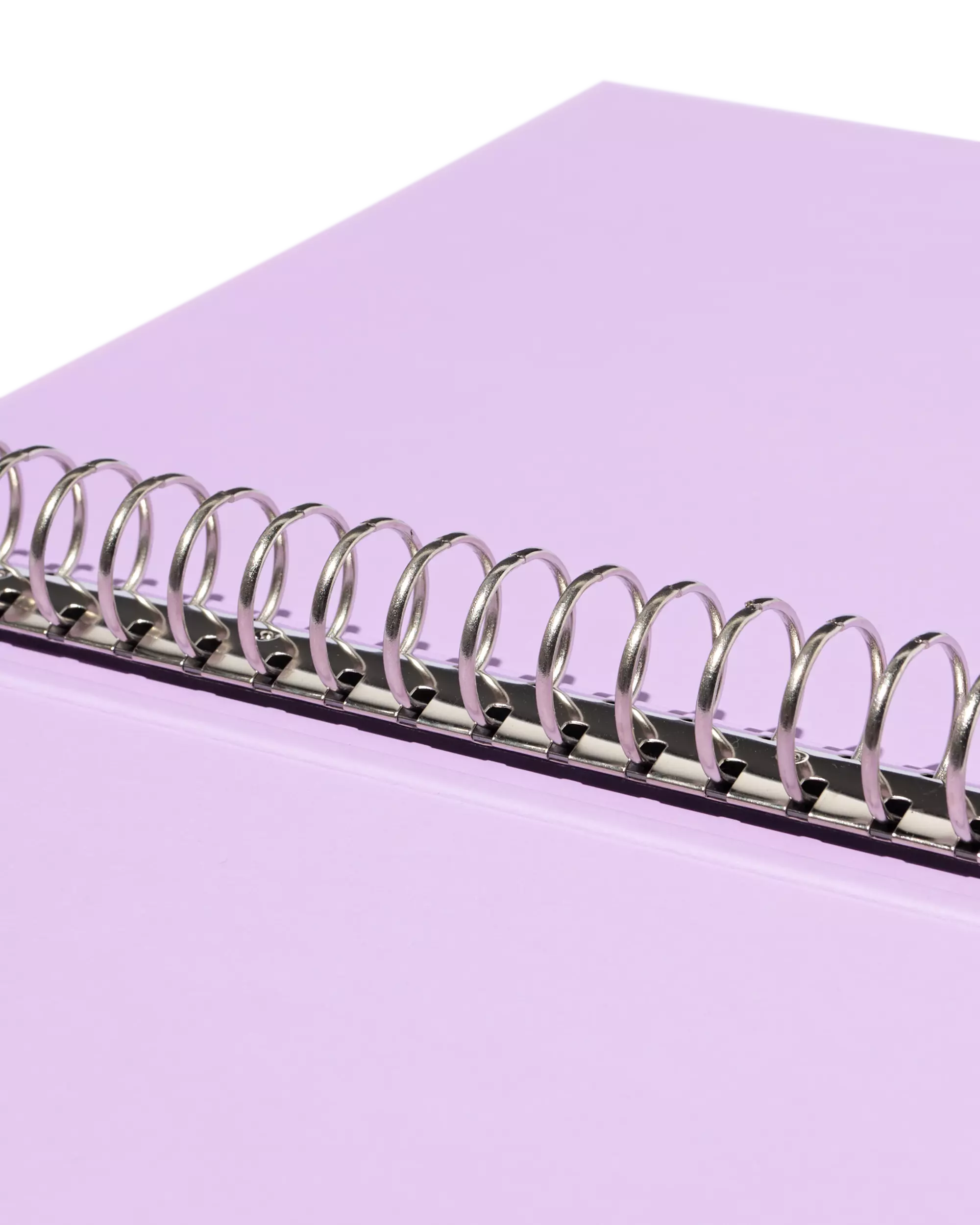 classeur A4 à 23 anneaux lilas