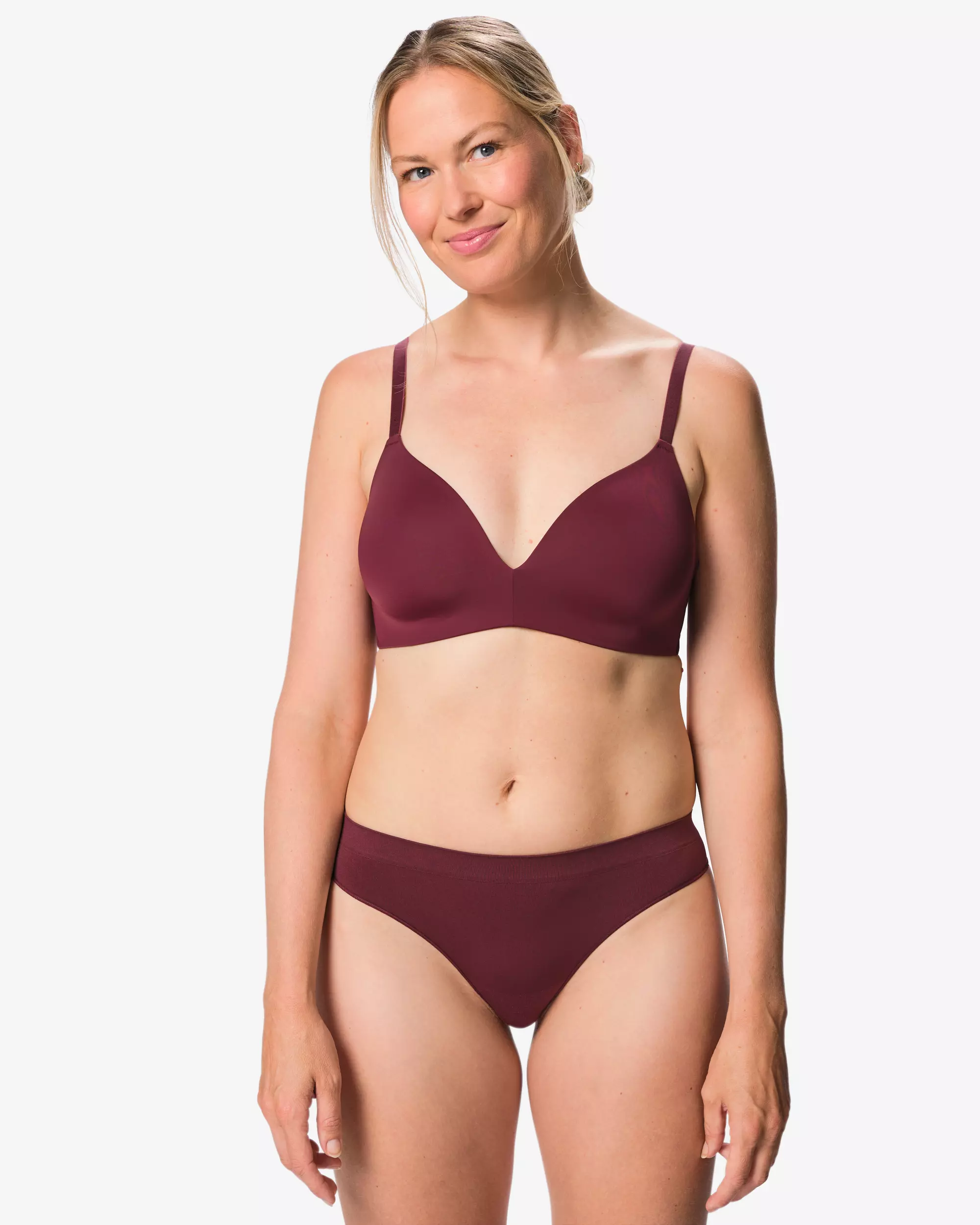string femme microfibre sans coutures