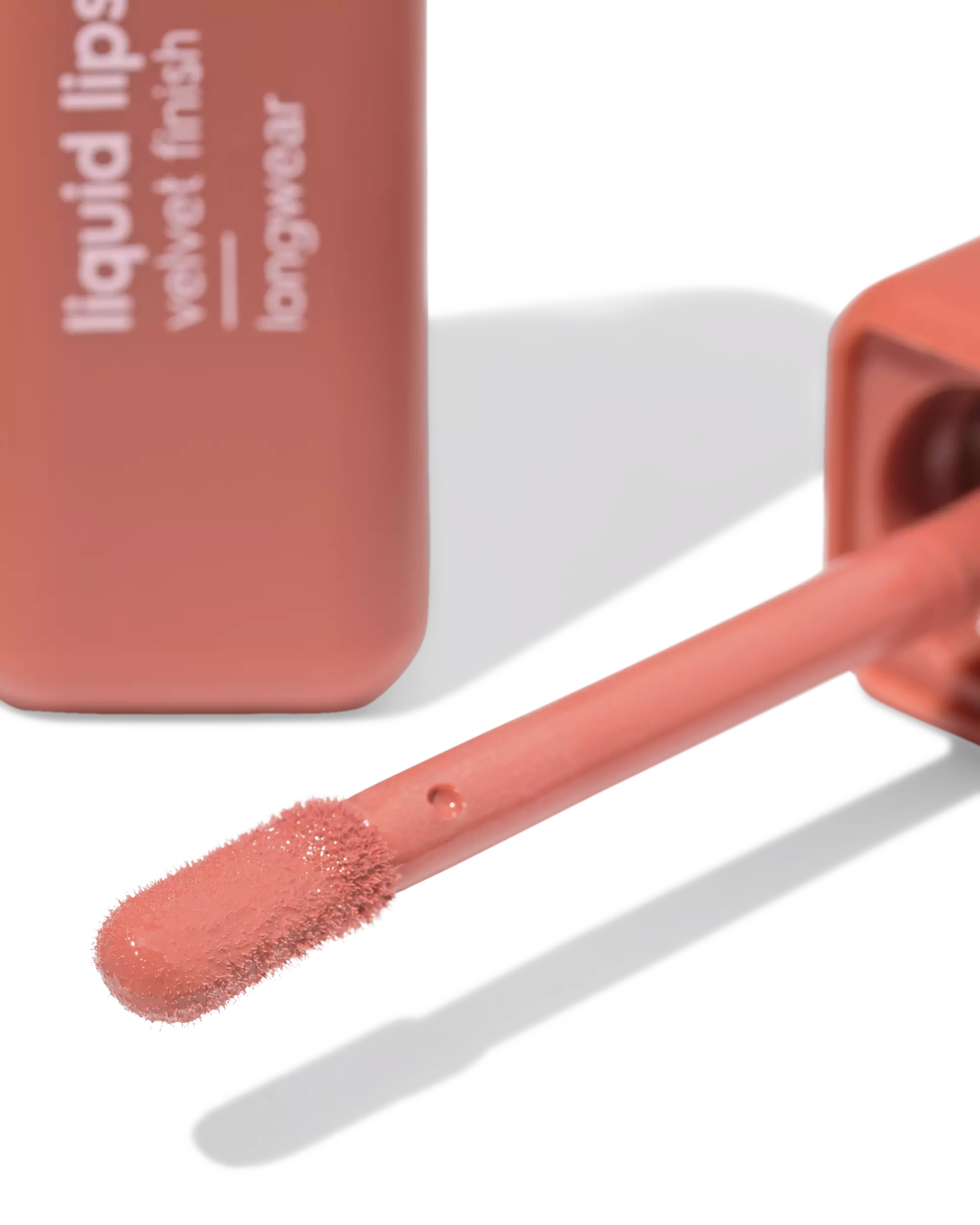 rouge à lèvres liquide 32 cinnamon spice