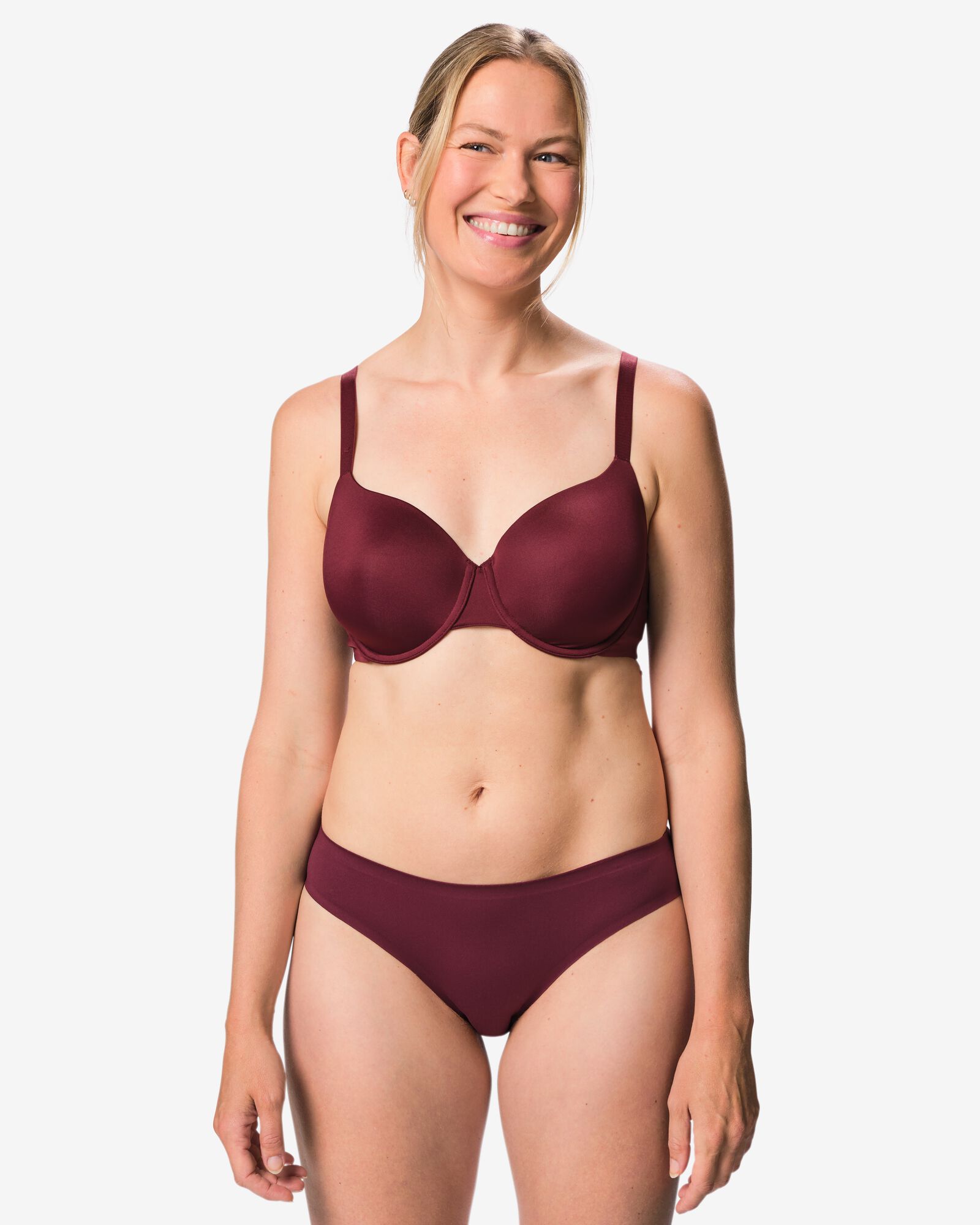 damesslip second skin micro donkerrood donkerrood - 19608504DARKRED - HEMA