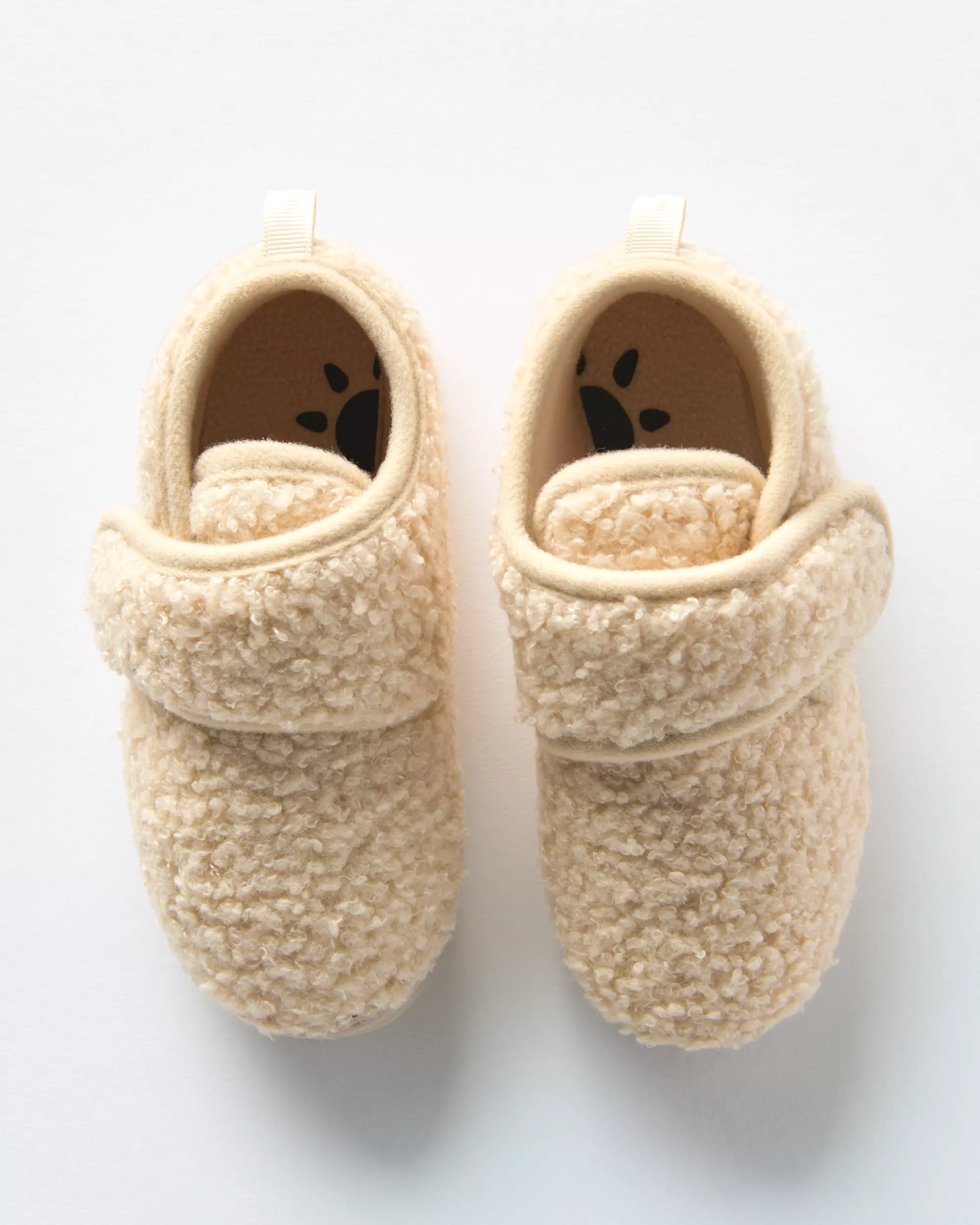 chaussons enfant peluche